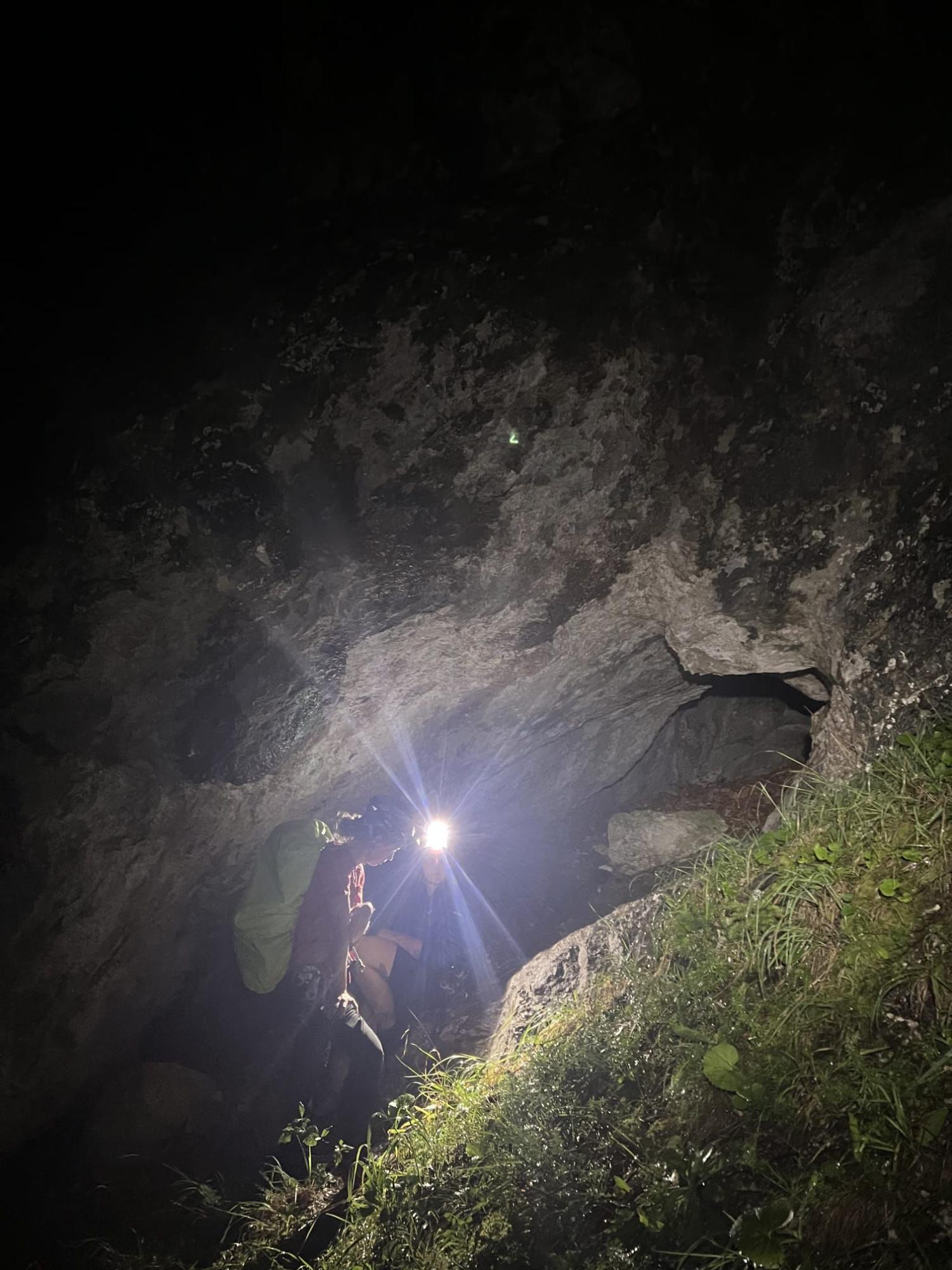 Lebensgefährliche Verhältnisse: Bergsteiger in der Nacht von der Rax gerettet