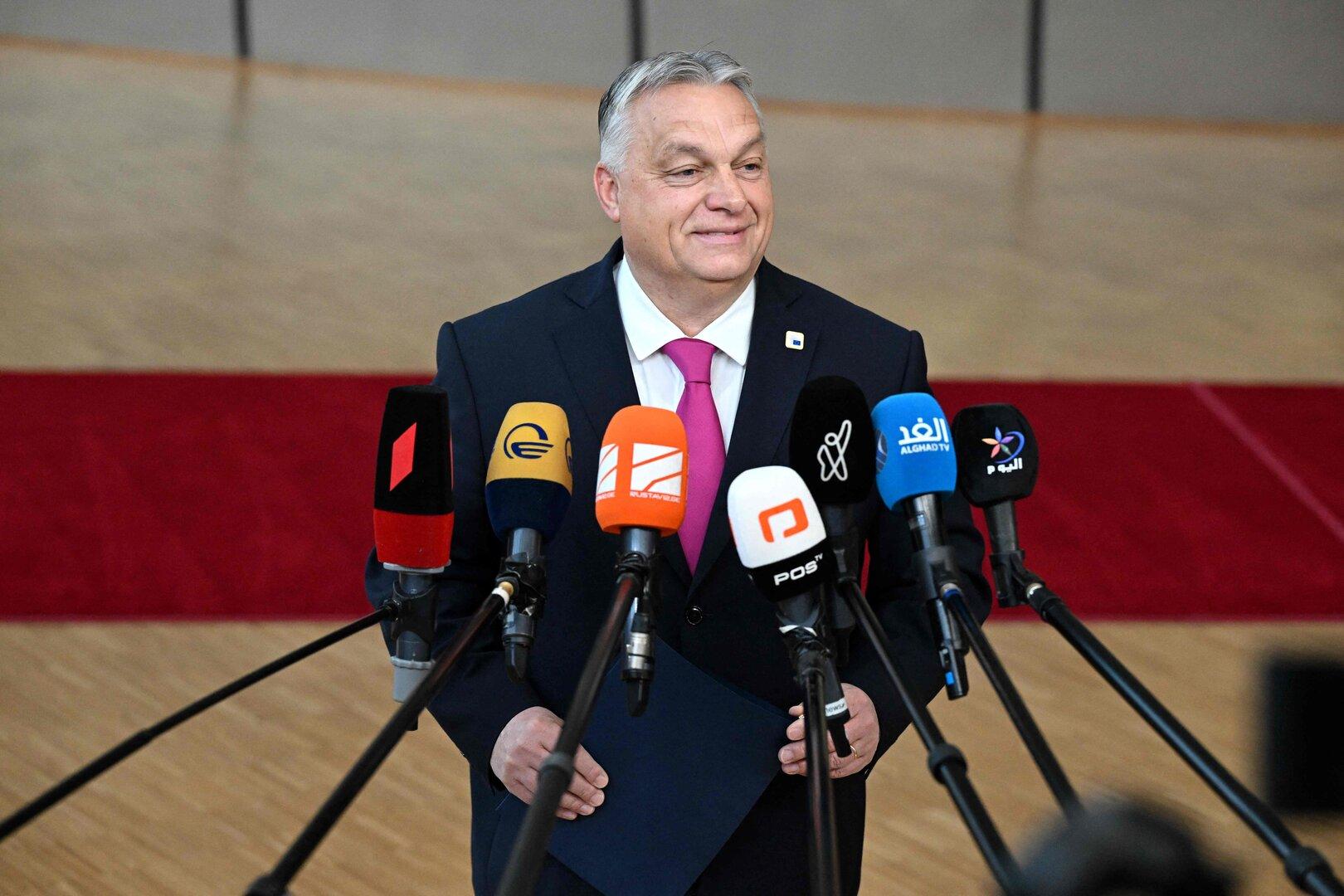 Die EU sollte nicht Orbáns Spiel spielen