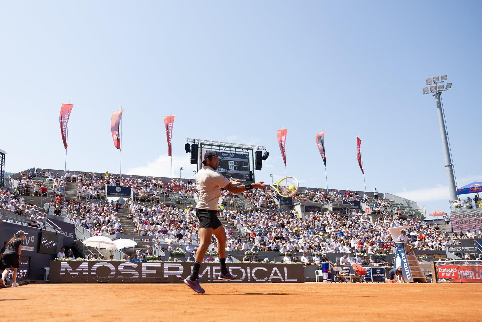 Triumph in Kitzbühel: Berrettini holt die Tennis-Stars Sinner und Alcaraz ein