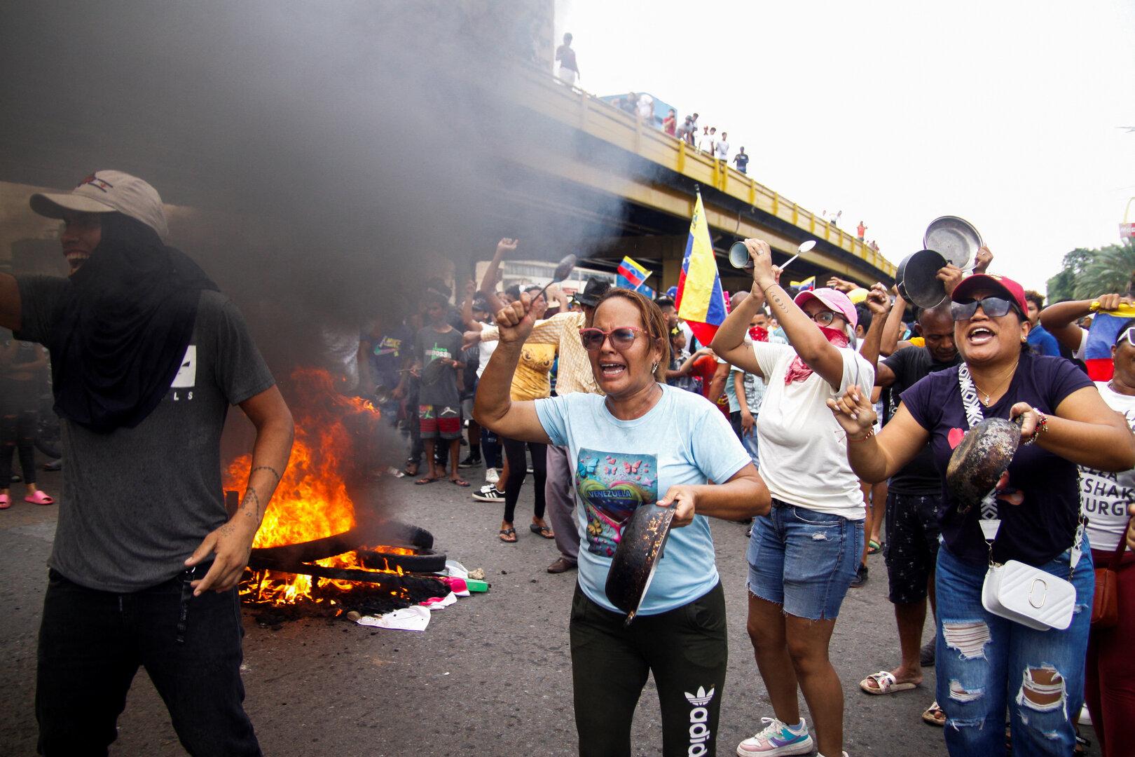 Heftige Proteste nach Wahl in Venezuela: Ein Toter