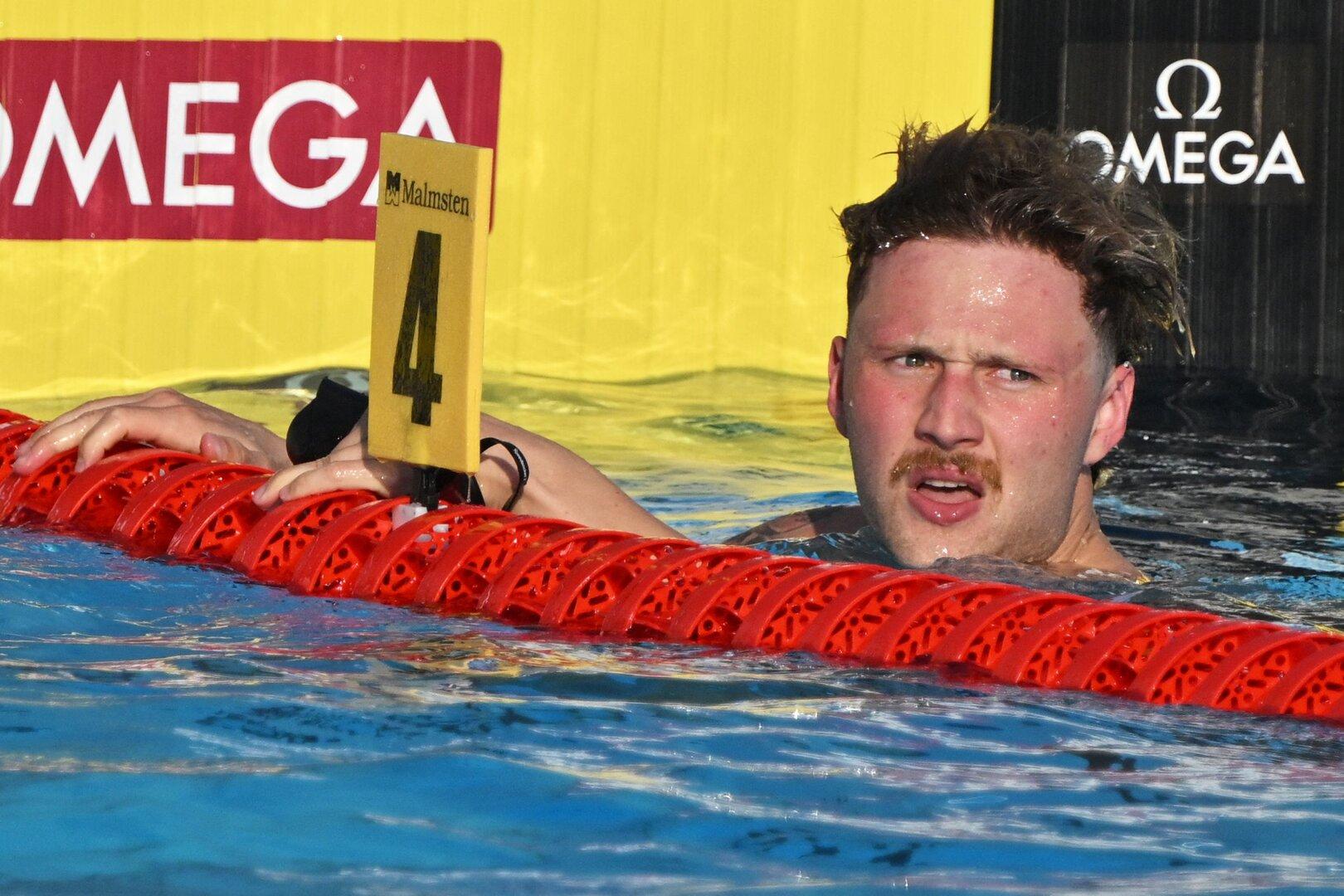 Warum Schwimm-Star Bucher für Olympia seinen Schnauzbart opfert