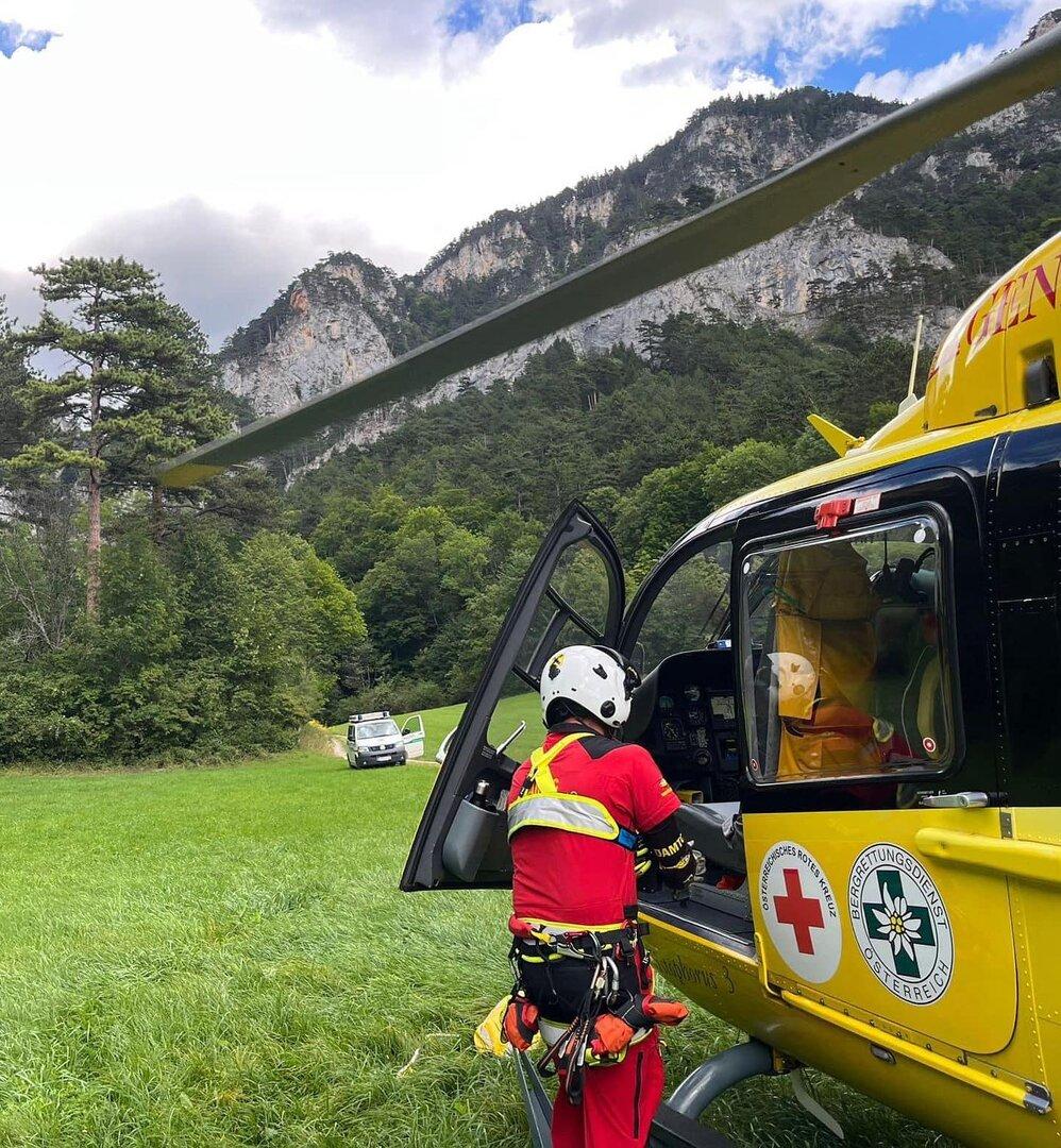 Vorarlberg: 47-jähriger Wanderer stürzte 100 Meter in die Tiefe und ist tot 