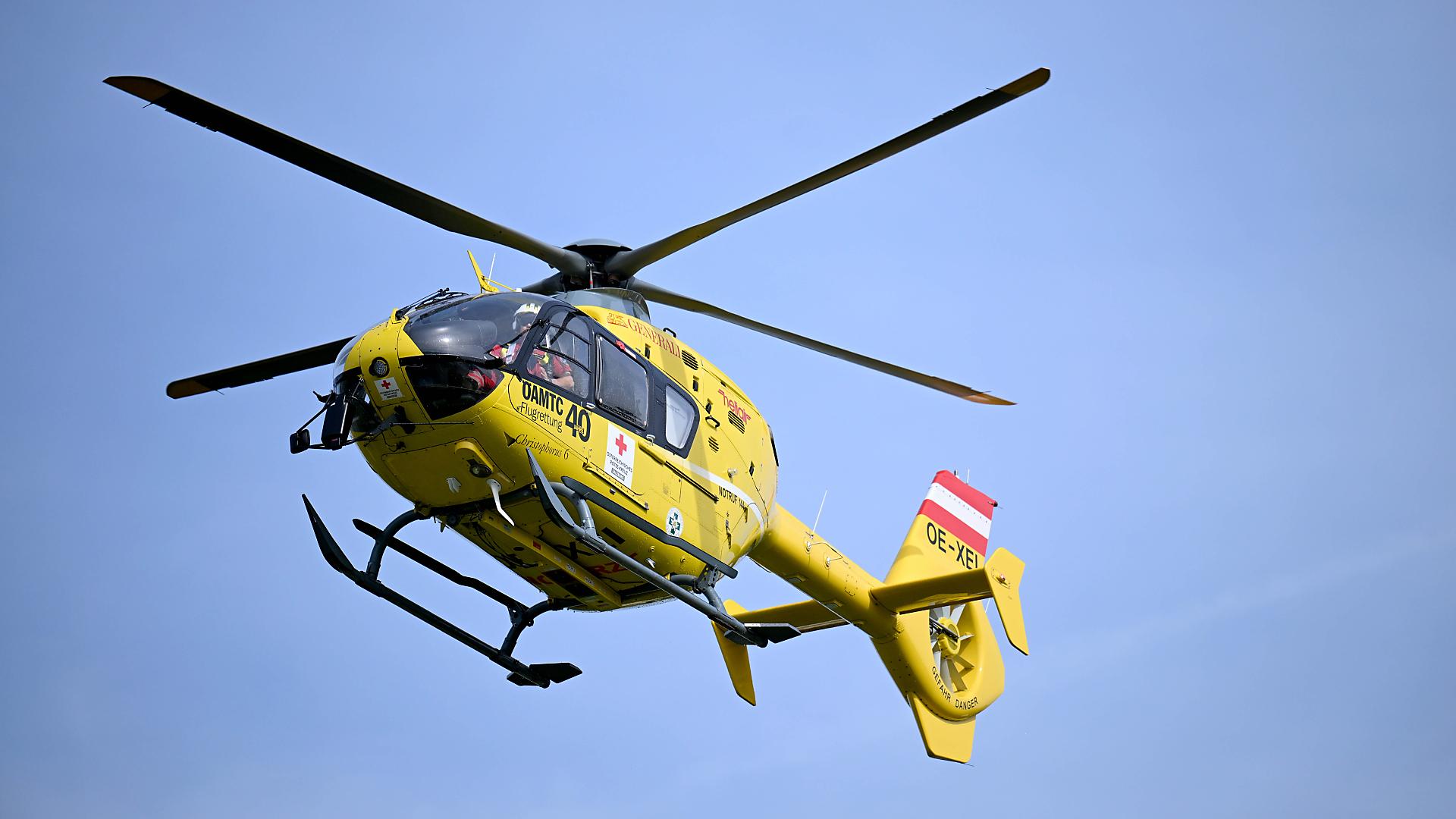 Notarzthubschrauber im Einsatz: Schwerer E-Scooter Unfall in Melk