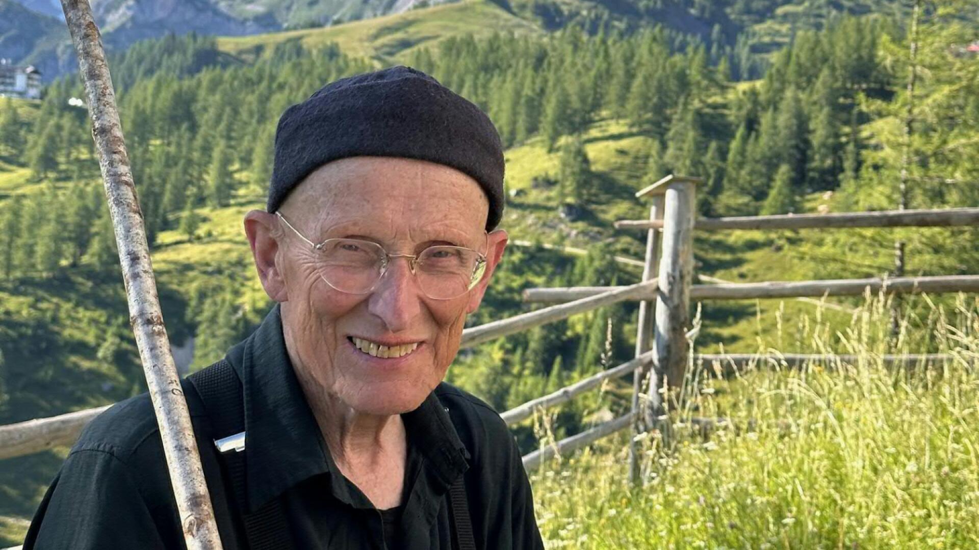 Literat Bodo Hell že leto dni pogrešan na območju Dachsteina