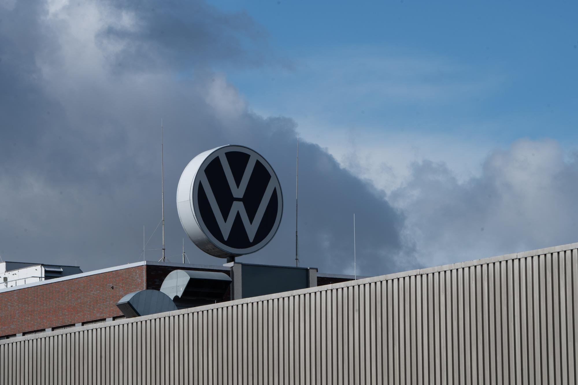 Deutschland: In allen VW-Werken wird gestreikt