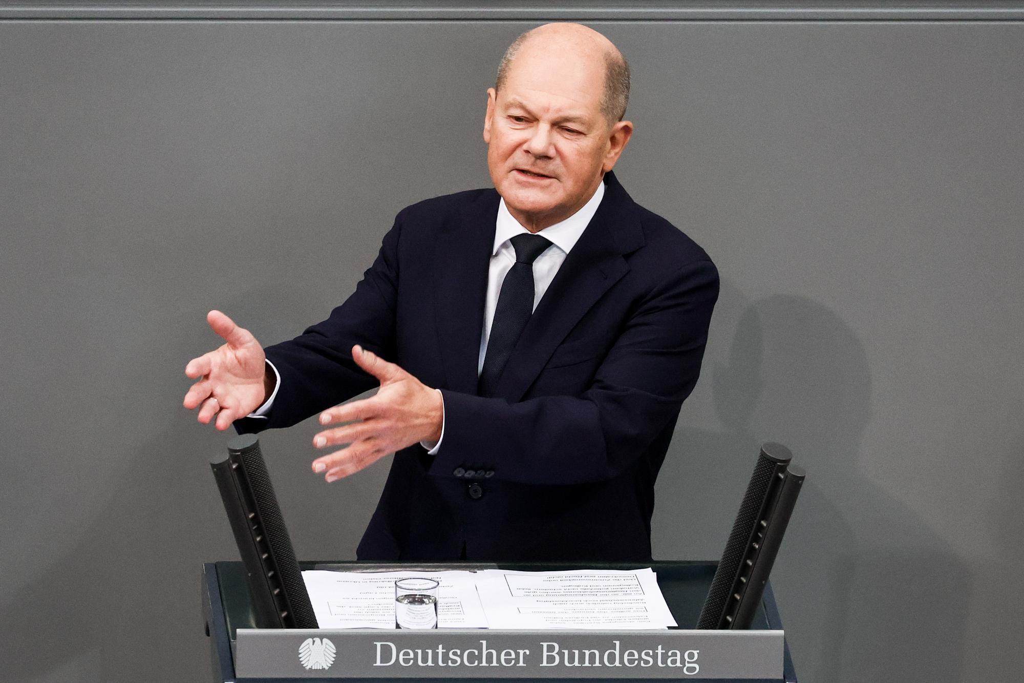 German Chancellor Scholz delivers government statement on current political situation