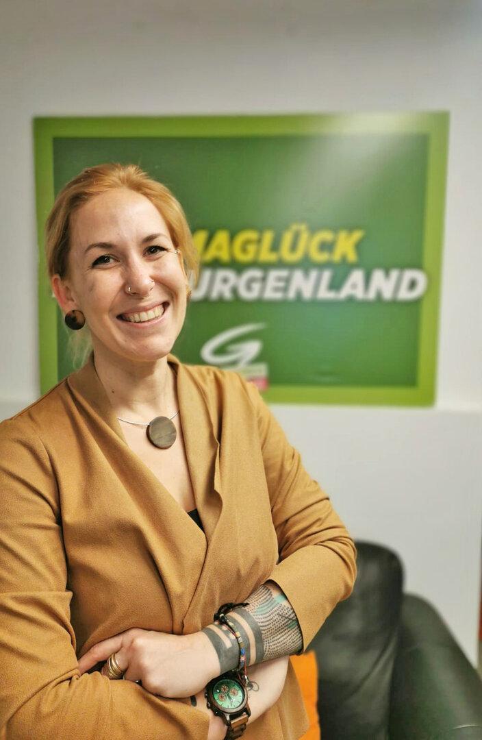 Grüne: Neuer Büroleiter und neue Klubdirektorin