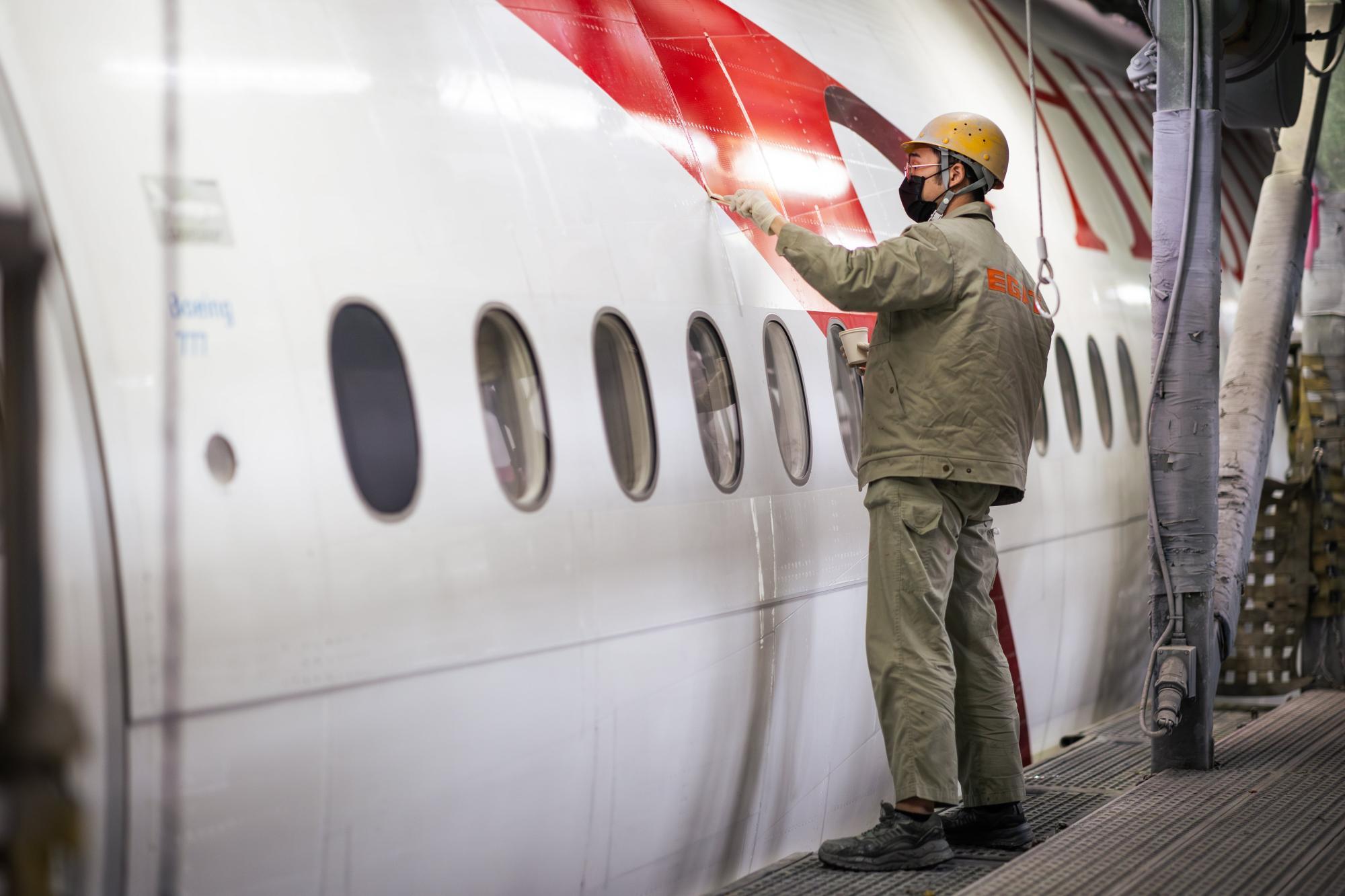 Die Aeroshark-Folien auf den Austriann-Flugzeugen sind von Außen kaum erkennbar