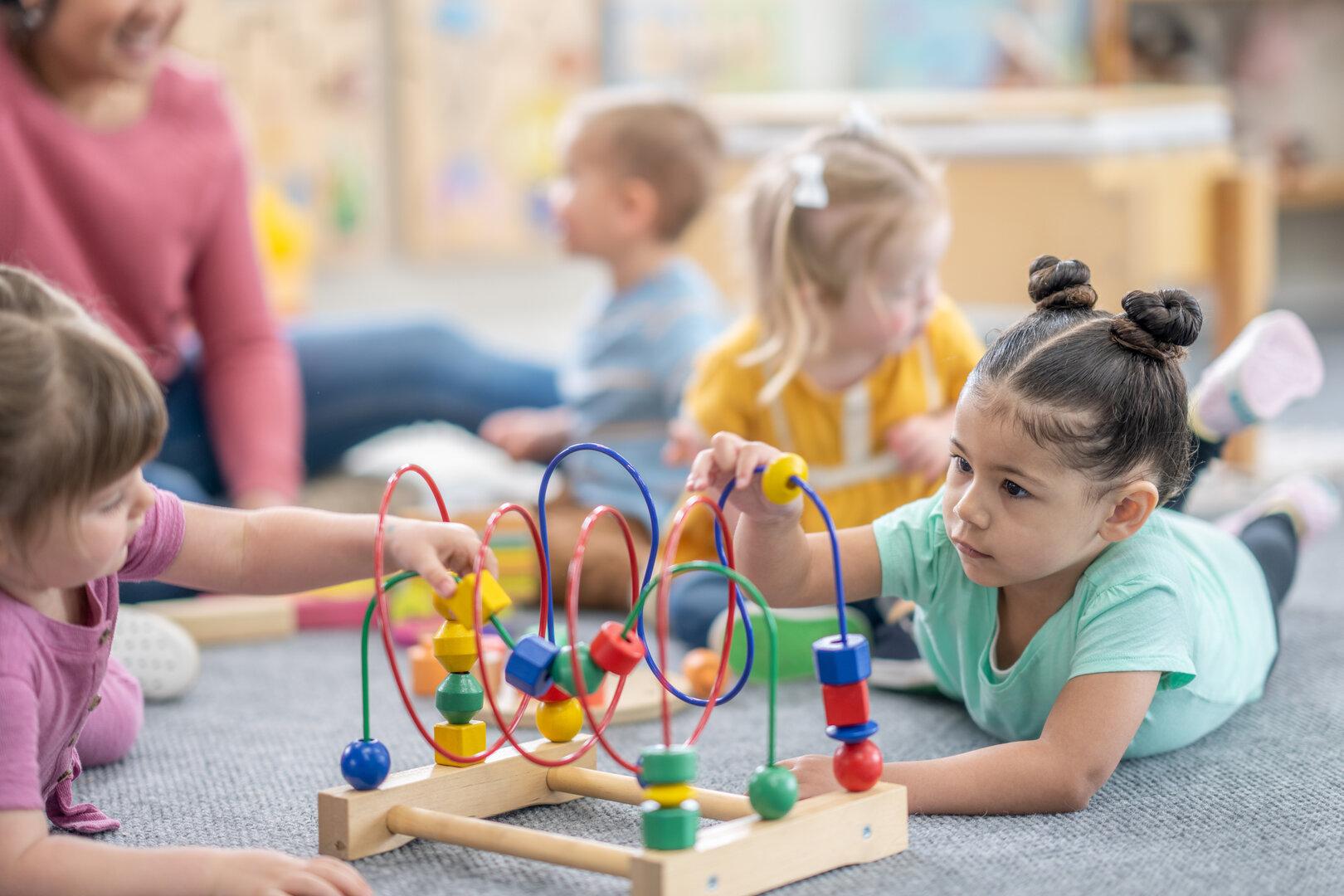 Na Dunaju se je začel študij elementarne pedagogike, do leta 2026 pa je načrtovanih še pet podobnih programov