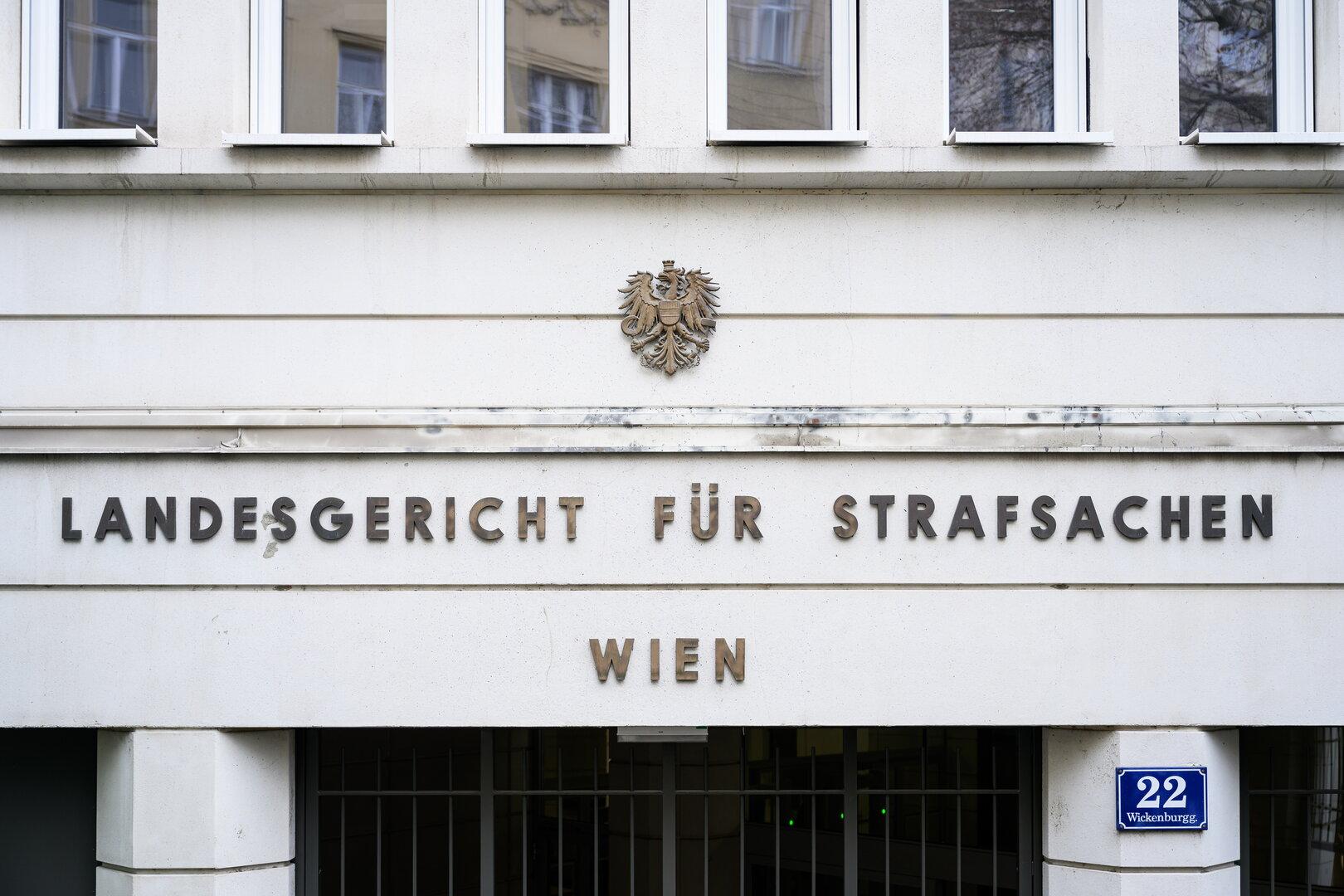 28-Jährige Partnerin verletzt: Drei Monate bedingt