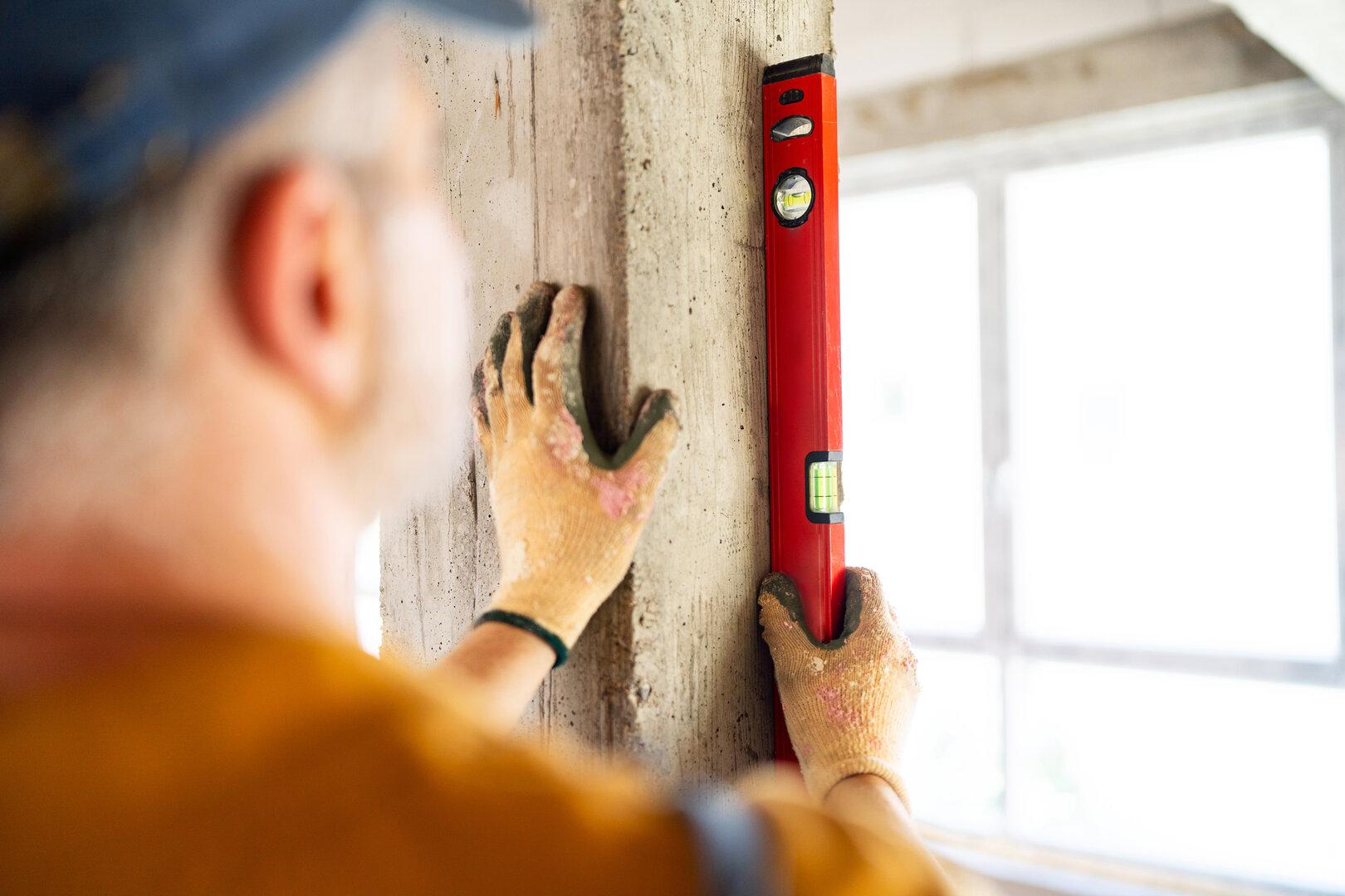 V Avstriji se več kot 110.000 ljudi letno poškoduje pri domačih popravilih in konča v bolnišnici