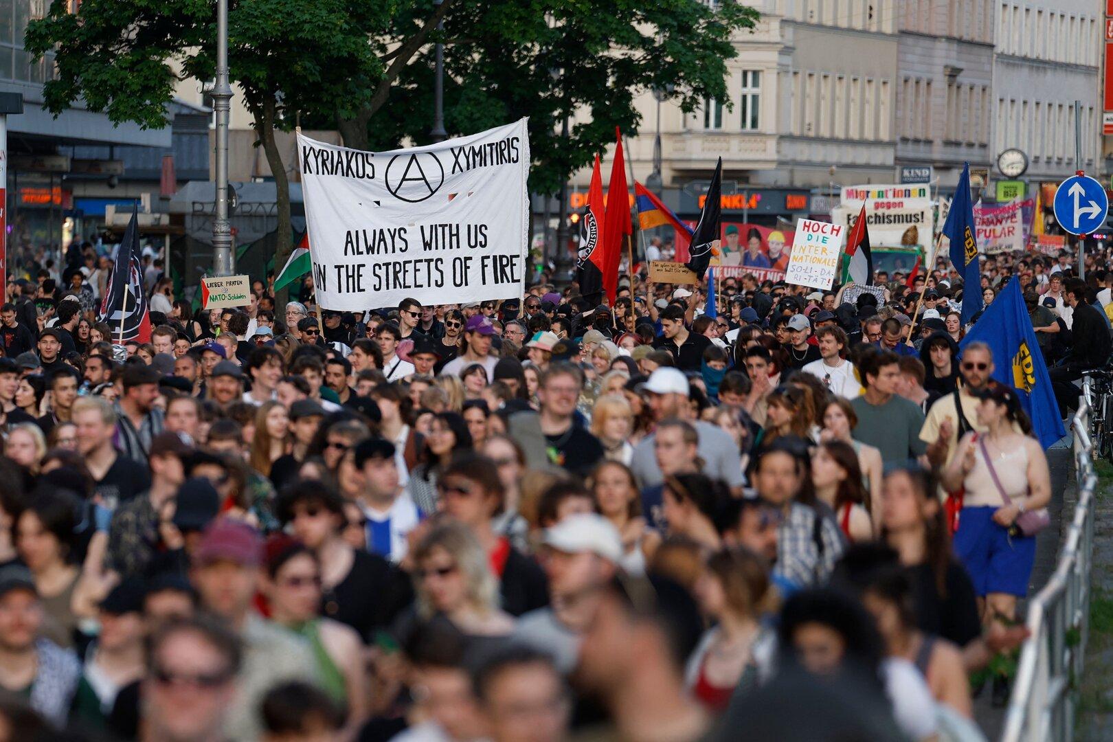 Deutschland: Tausende bei linken Demonstrationen in Berlin und Hamburg