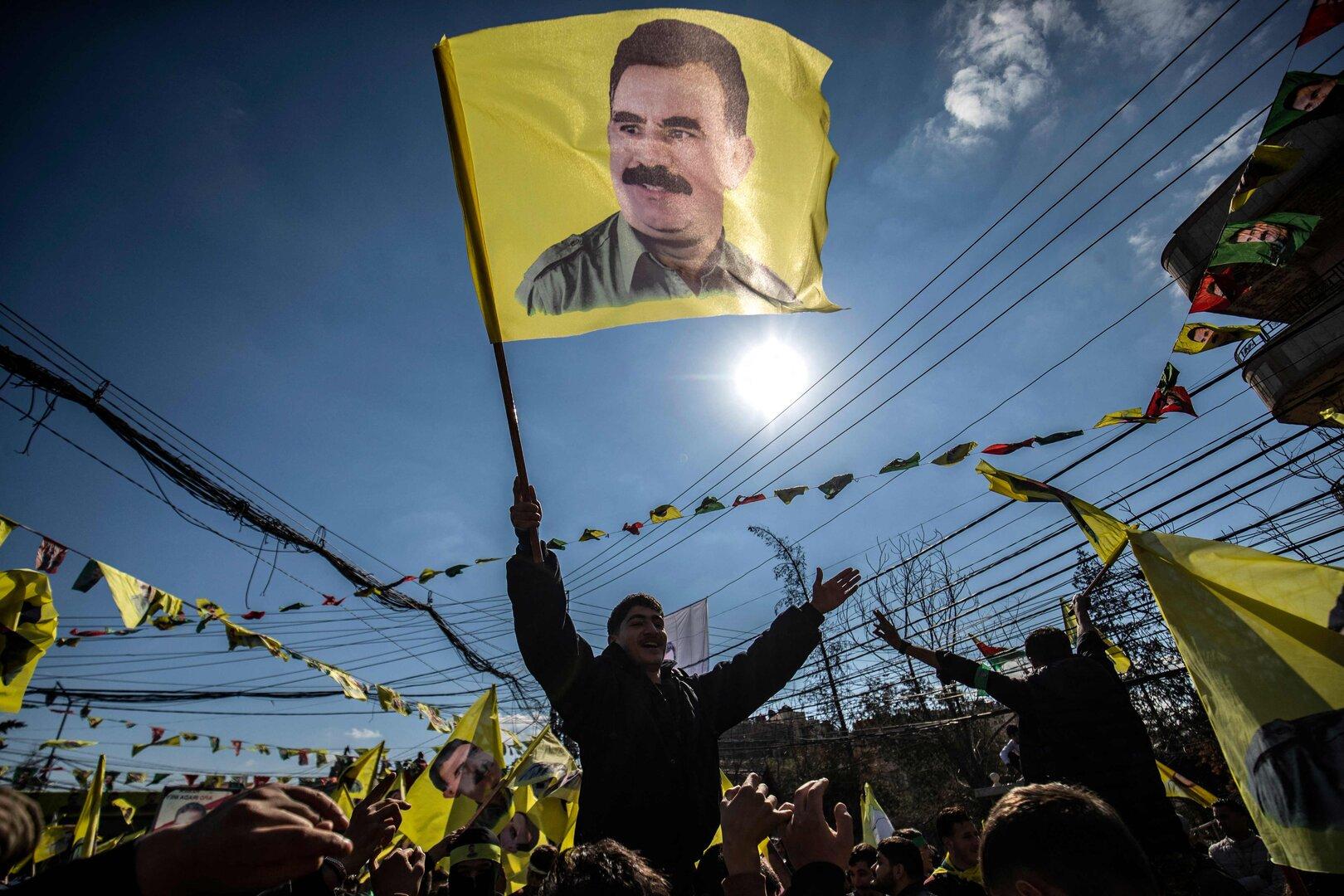 Was die Auflösung der PKK für den Kurdenkonflikt in der Türkei bedeutet