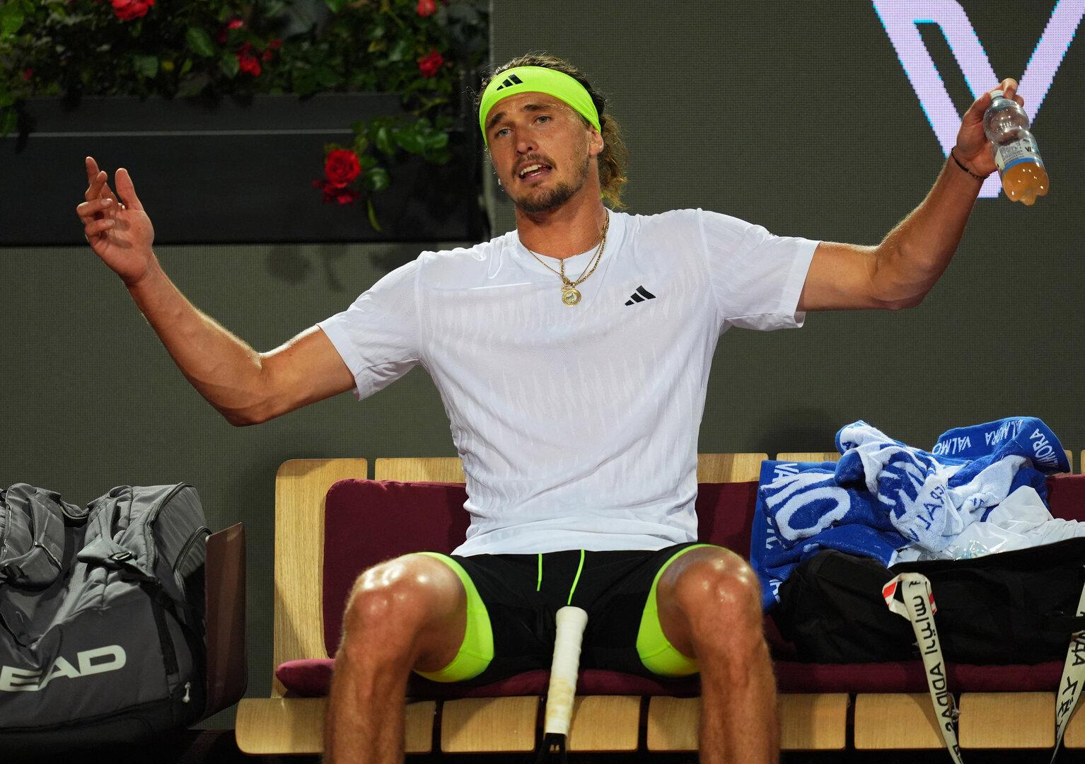 "Bälle sind ein Witz": Tennis-Star ärgert sich nach Niederlage