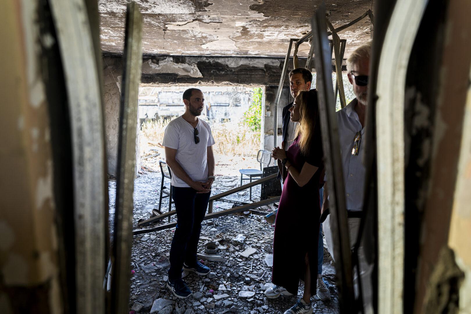Israel Tal Shoham Kibbuz Be'er