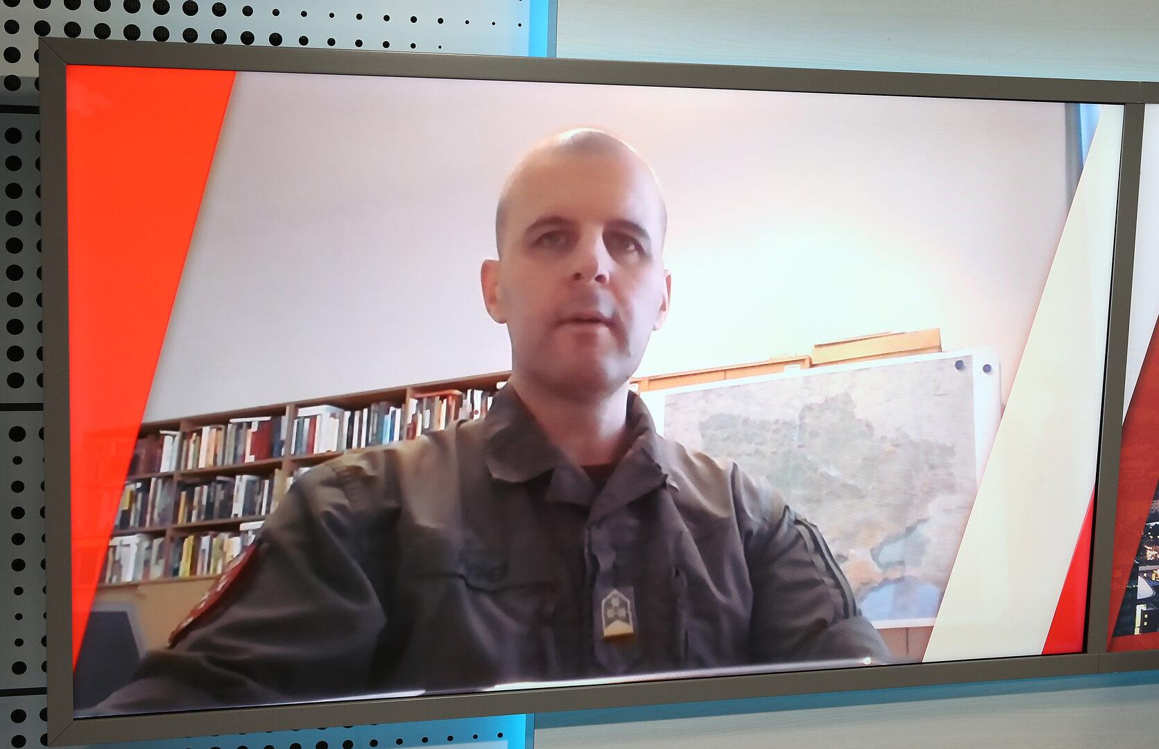 Reisner als "praktizierender Skinhead" bezeichnet: Bundesheer prüft Klage gegen "Krone"