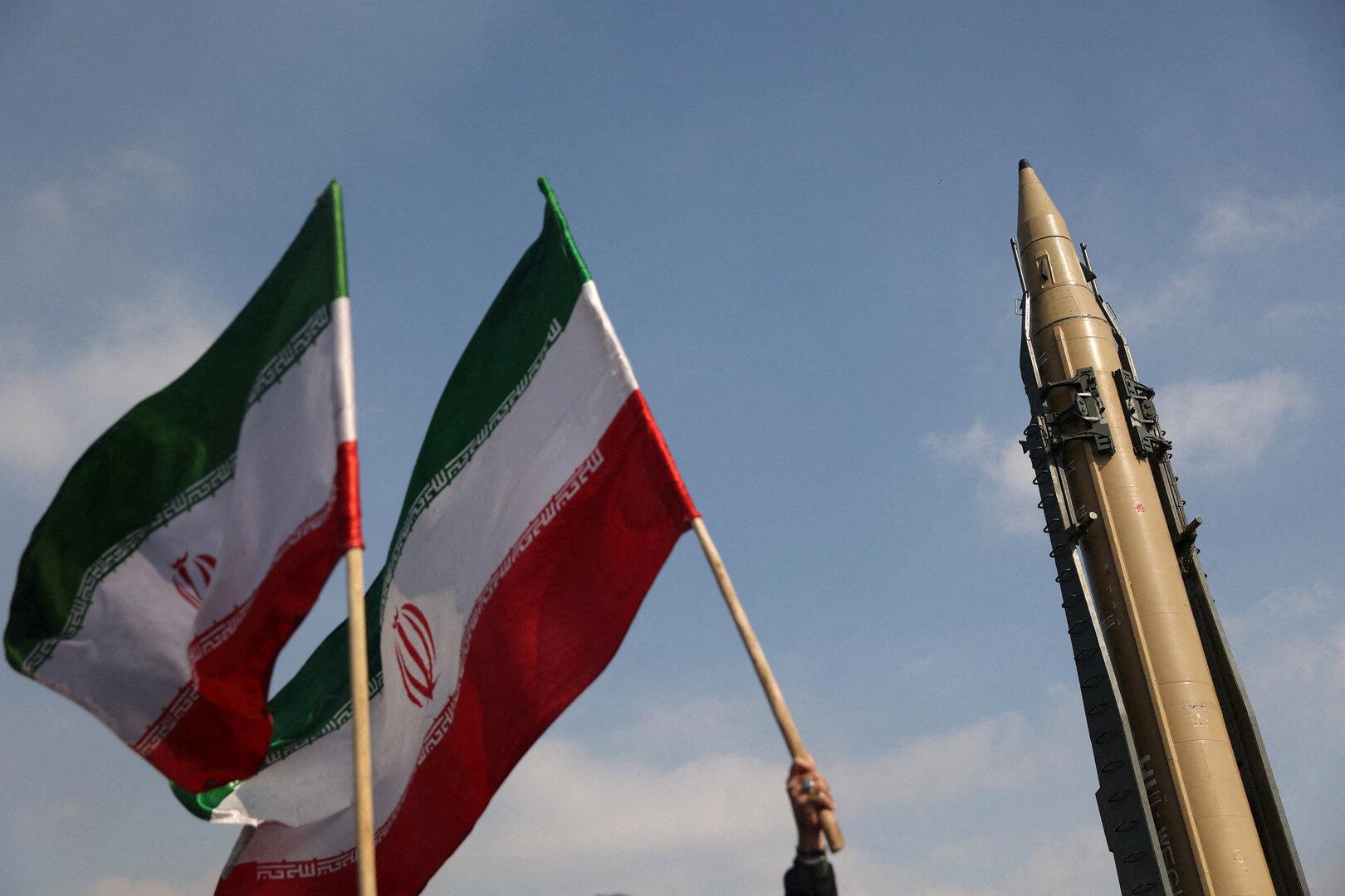 Schlussstrich mit Gewalt; Ist Irans Spiel mit der Bombe nach 20 Jahren vorbei?