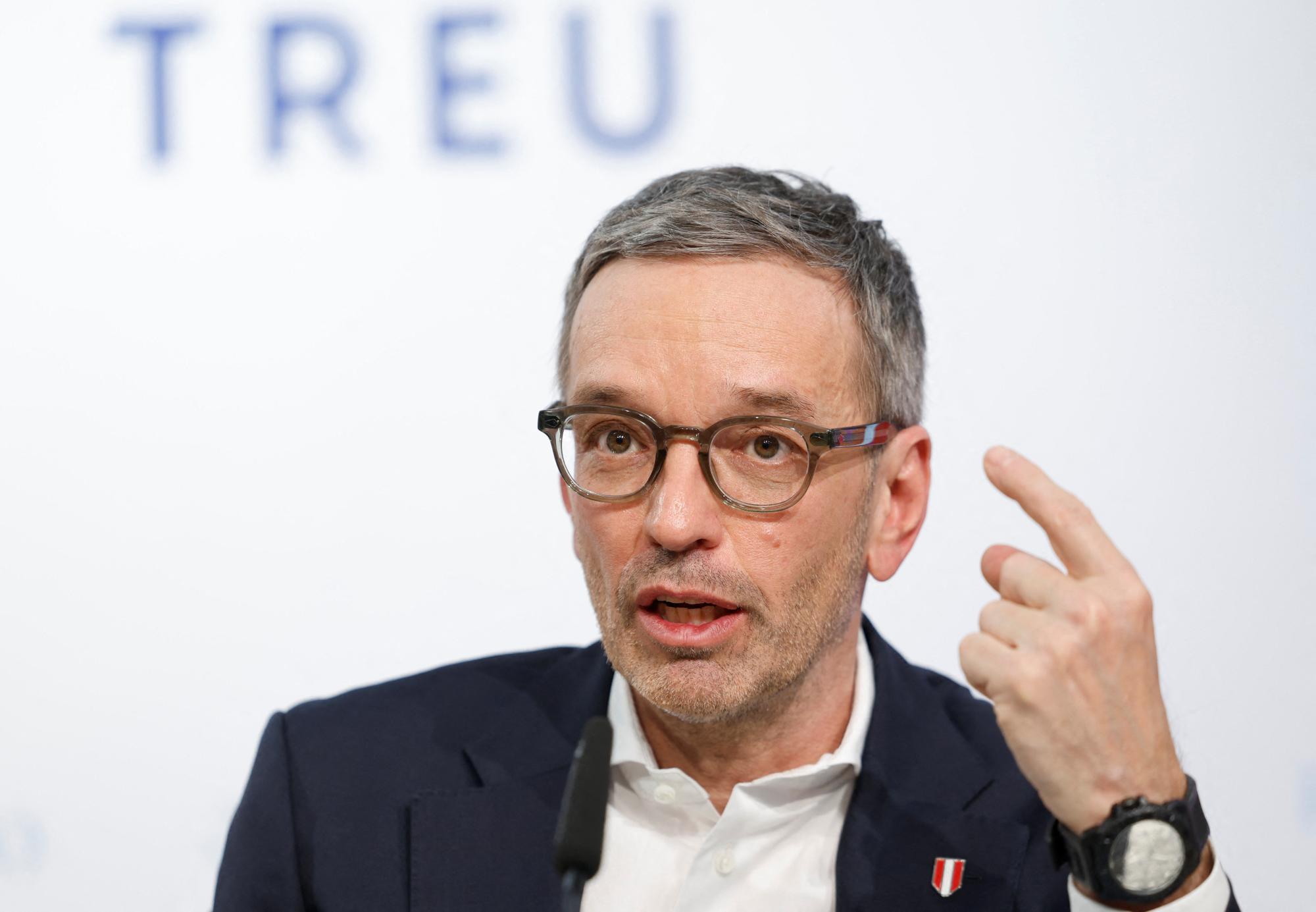 "Familiäre Gründe": FPÖ-Chef Herbert Kickl sagt alle Termine ab