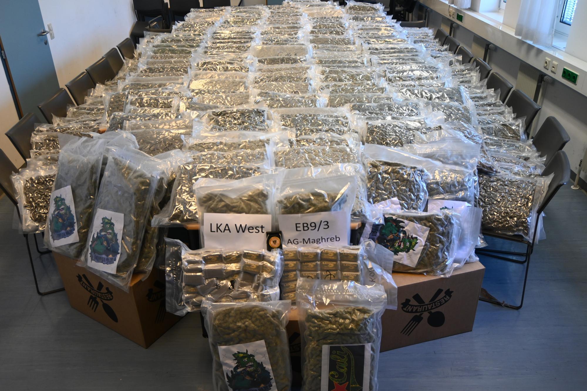 Wiener Ermittler stellten hunderte Kilo Cannabiskraut sicher