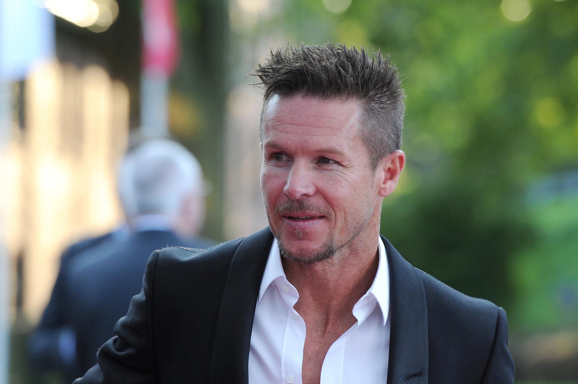 Felix Baumgartner umrl v nesreči s padalom v Jadranu, žalujejo številni