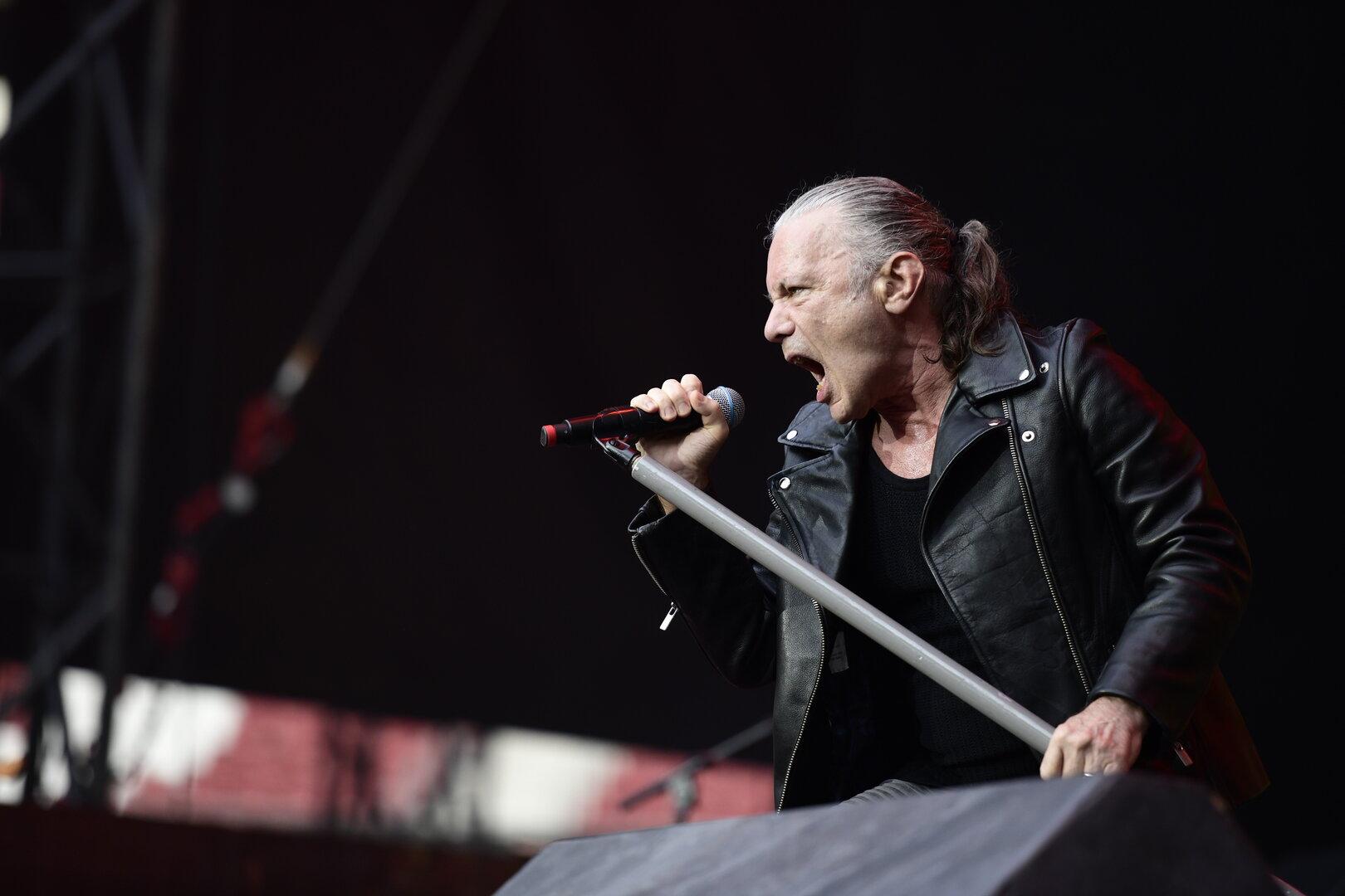 Iron Maiden in Simple Minds razveselili množice v Avstriji in Španiji