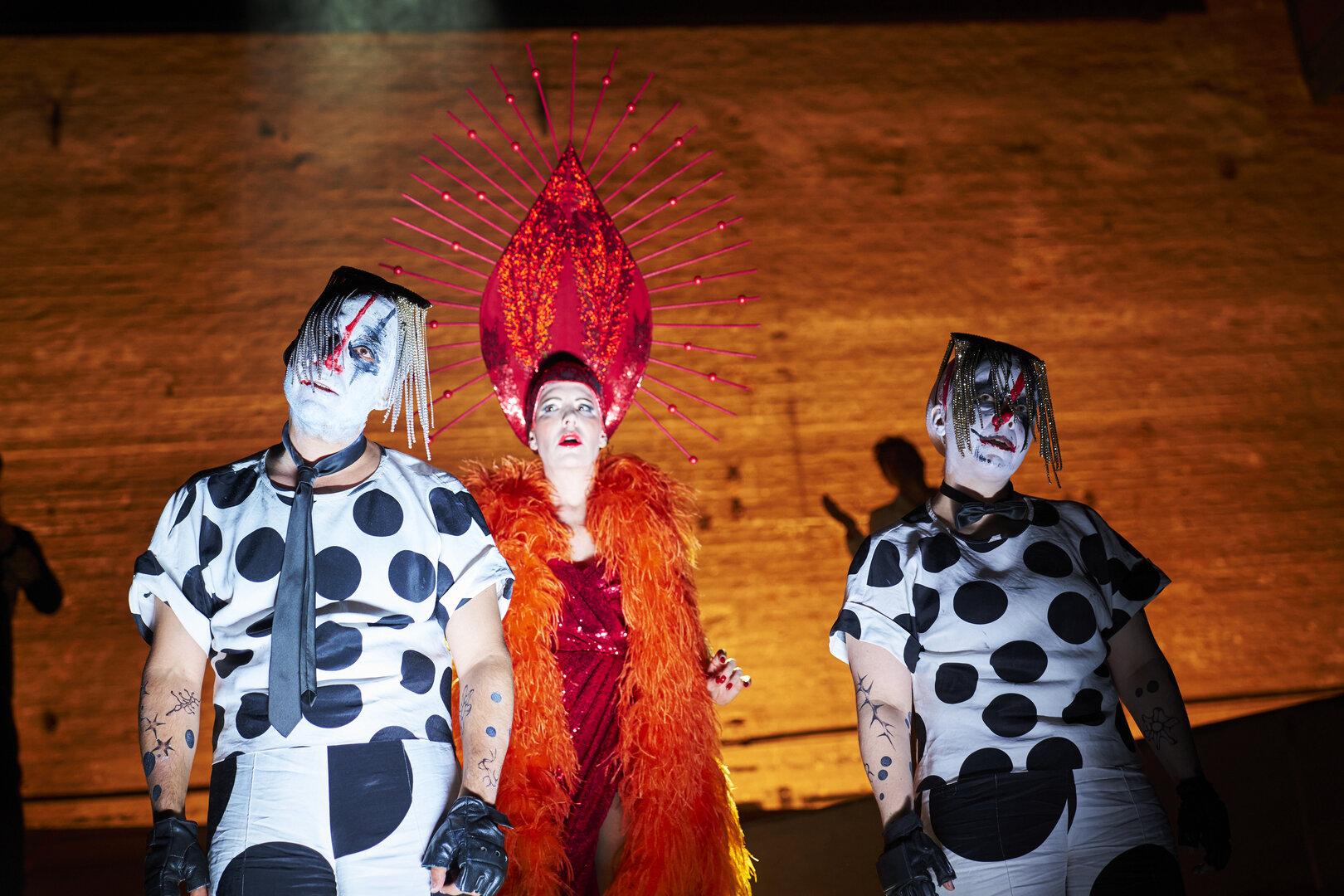 V Bregenzu premierno uprizorjen 'Bumm Tschak', drama o vrnitvi smrtne kazni