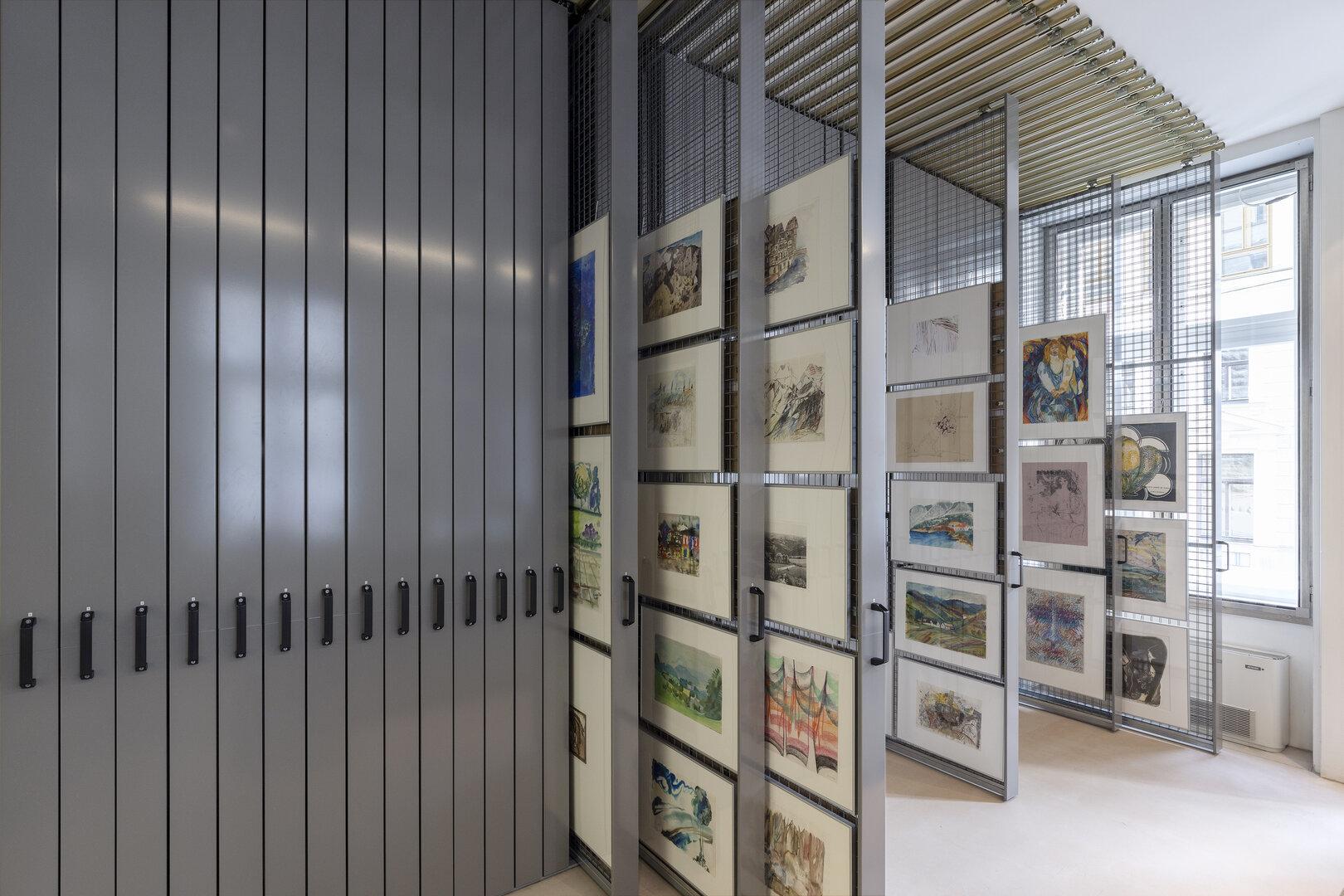 Umetnost za dom in razstave po Avstriji in Nemčiji