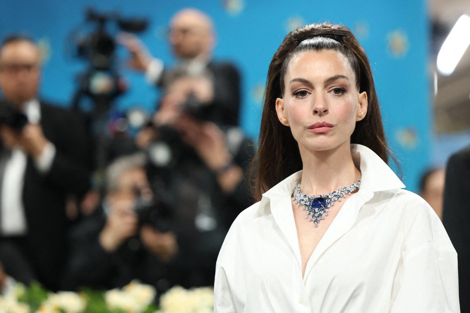 Prve podrobnosti in fotografije snemanja filma "Hudič nosi Prado 2"