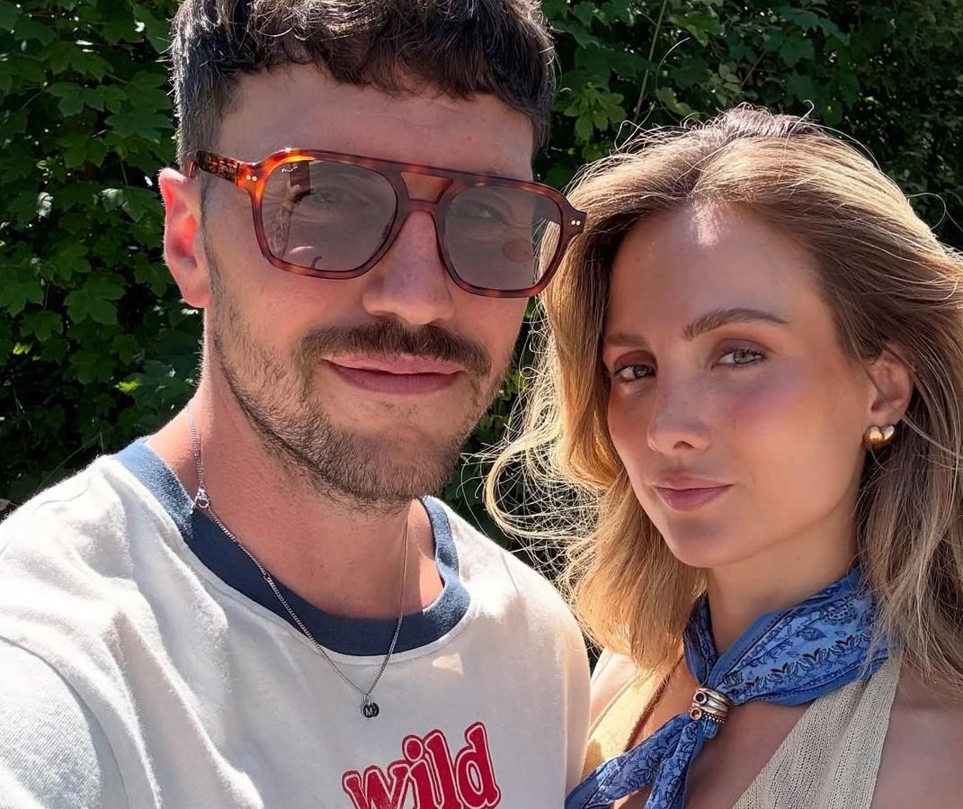 Betrugsmasche: Bekannte Influencerin von Kammerjägern bedroht