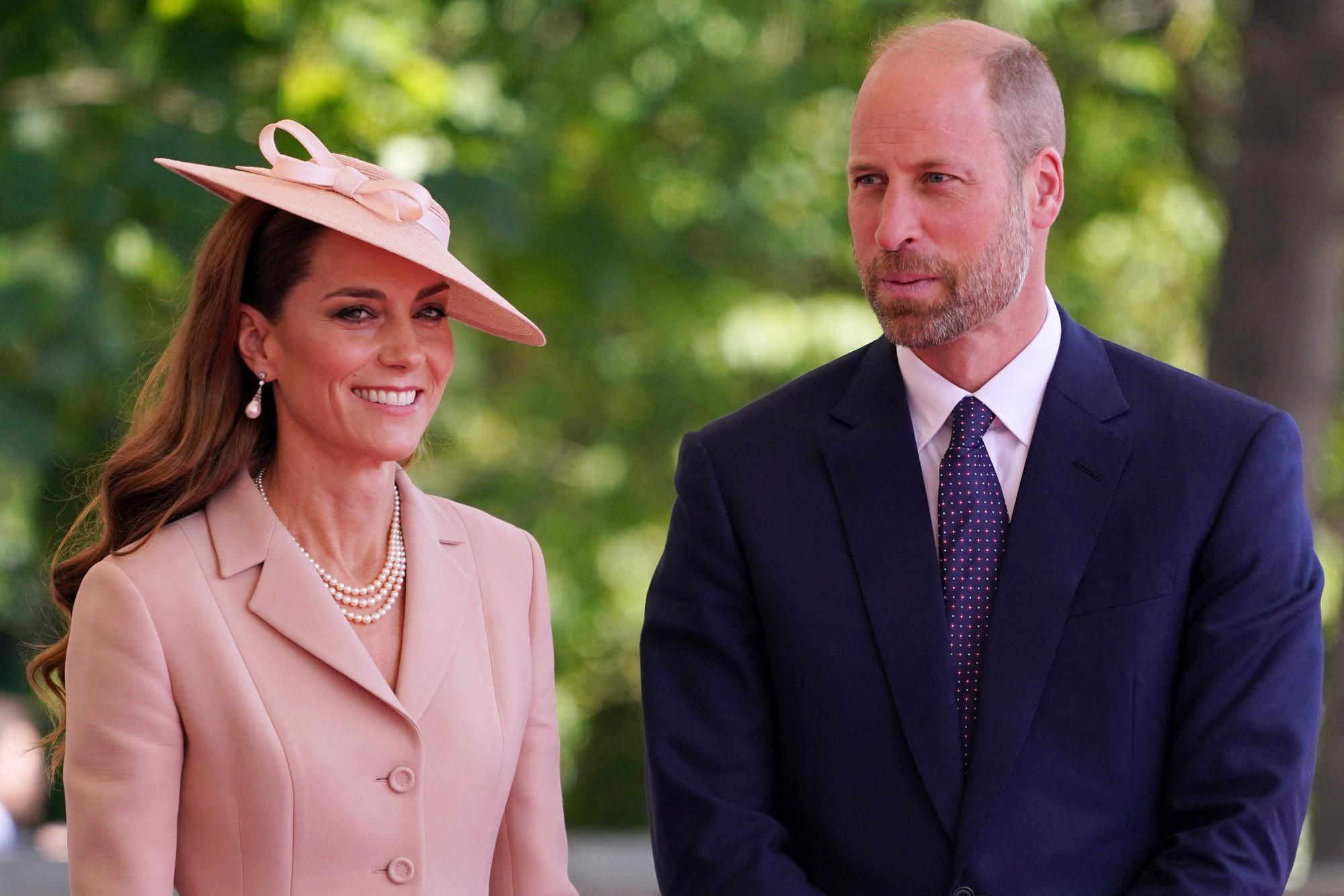 Princ William prekinil dopust zaradi pomembnih obveznosti