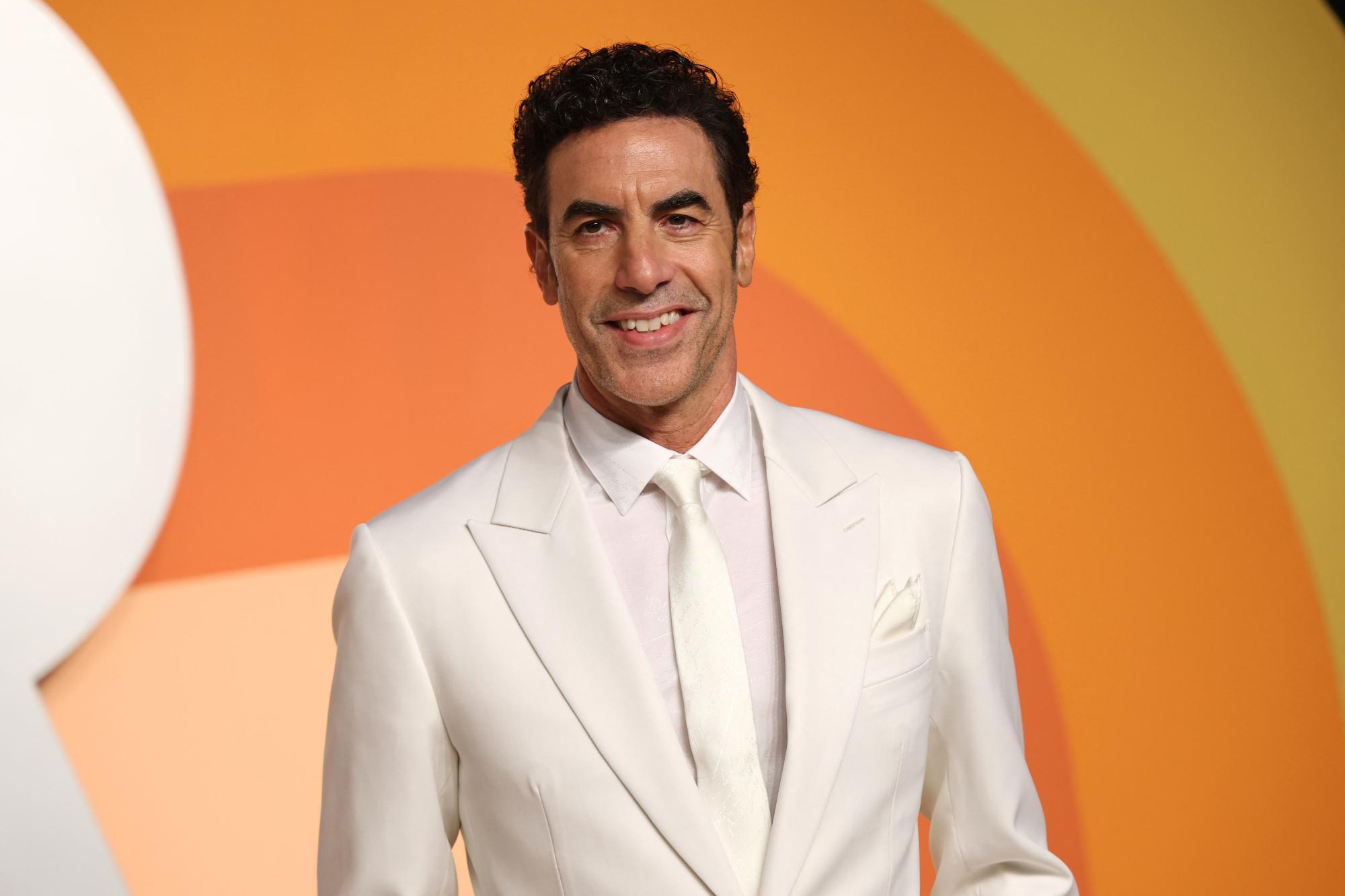 Unrealistische Muskeln: Sacha Baron Cohen setzt auf Ozempic, aber nicht nur