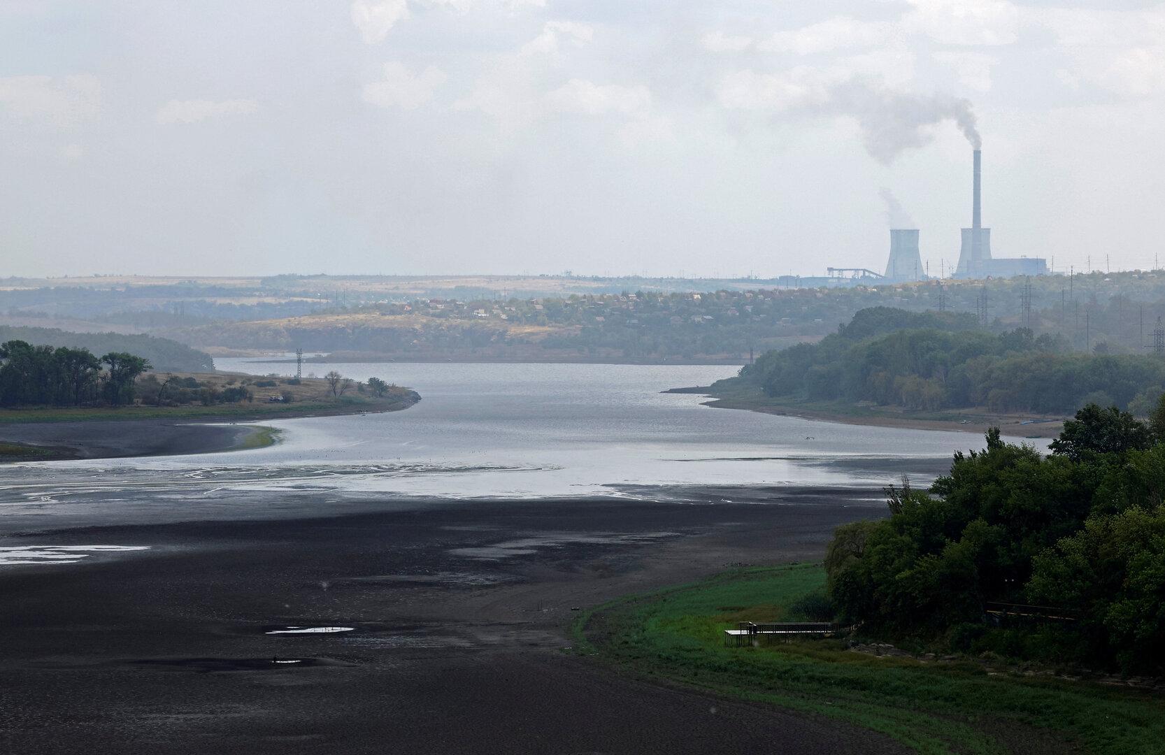 Tote nach Explosion bei Flussbaggerarbeiten in der Donau