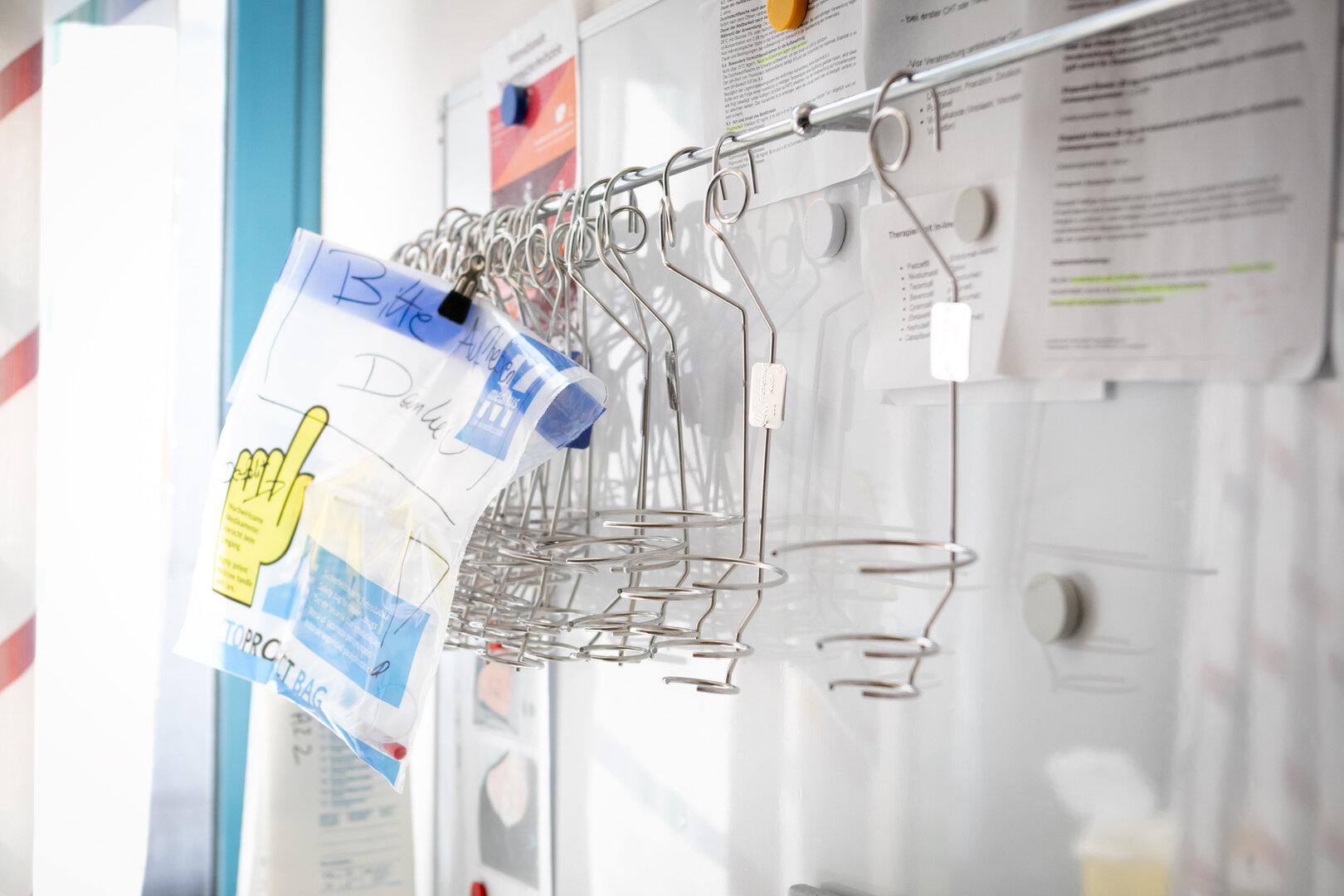 Mögliche Mordserie: Arzt soll bis zu 20 Patienten getötet haben