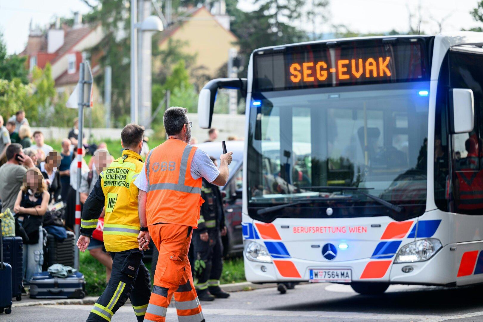 Zug-Panne im Tunnel Hadersdorf: Das Sieben-Stunden-Fiasko