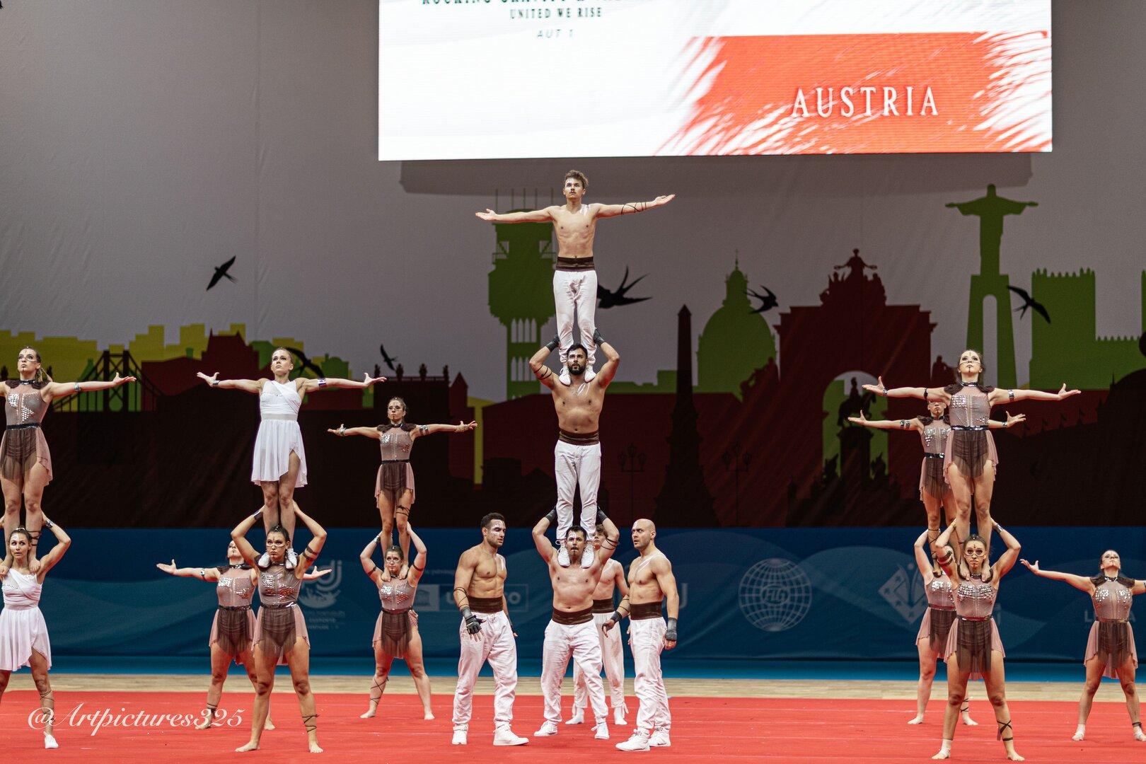 Športne novice: Uspehi plavalcev in gymnastov na mednarodnih tekmovanjih