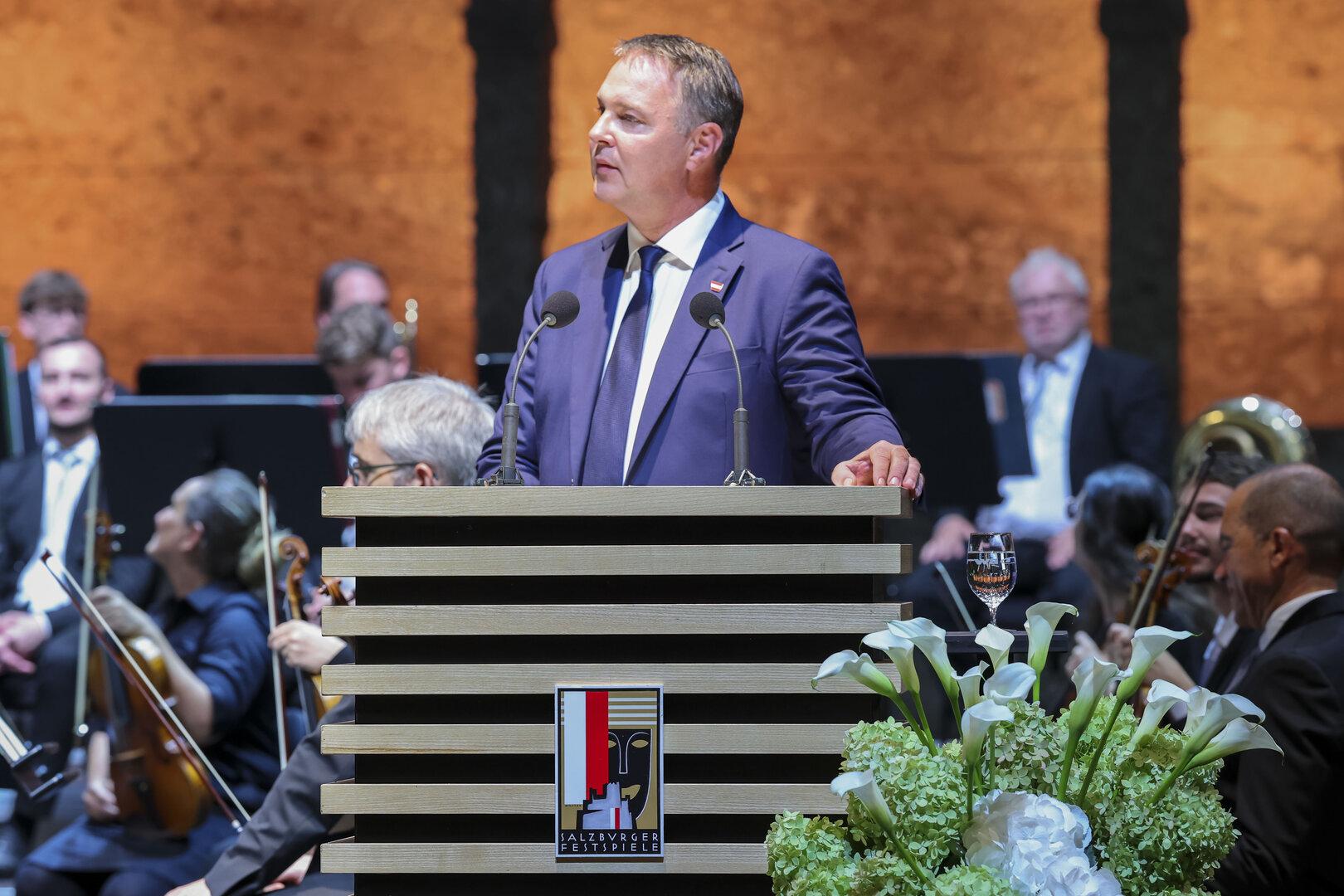 Einladung an Aktivisten? Vizekanzler Babler will Debatte "breiter anlegen"