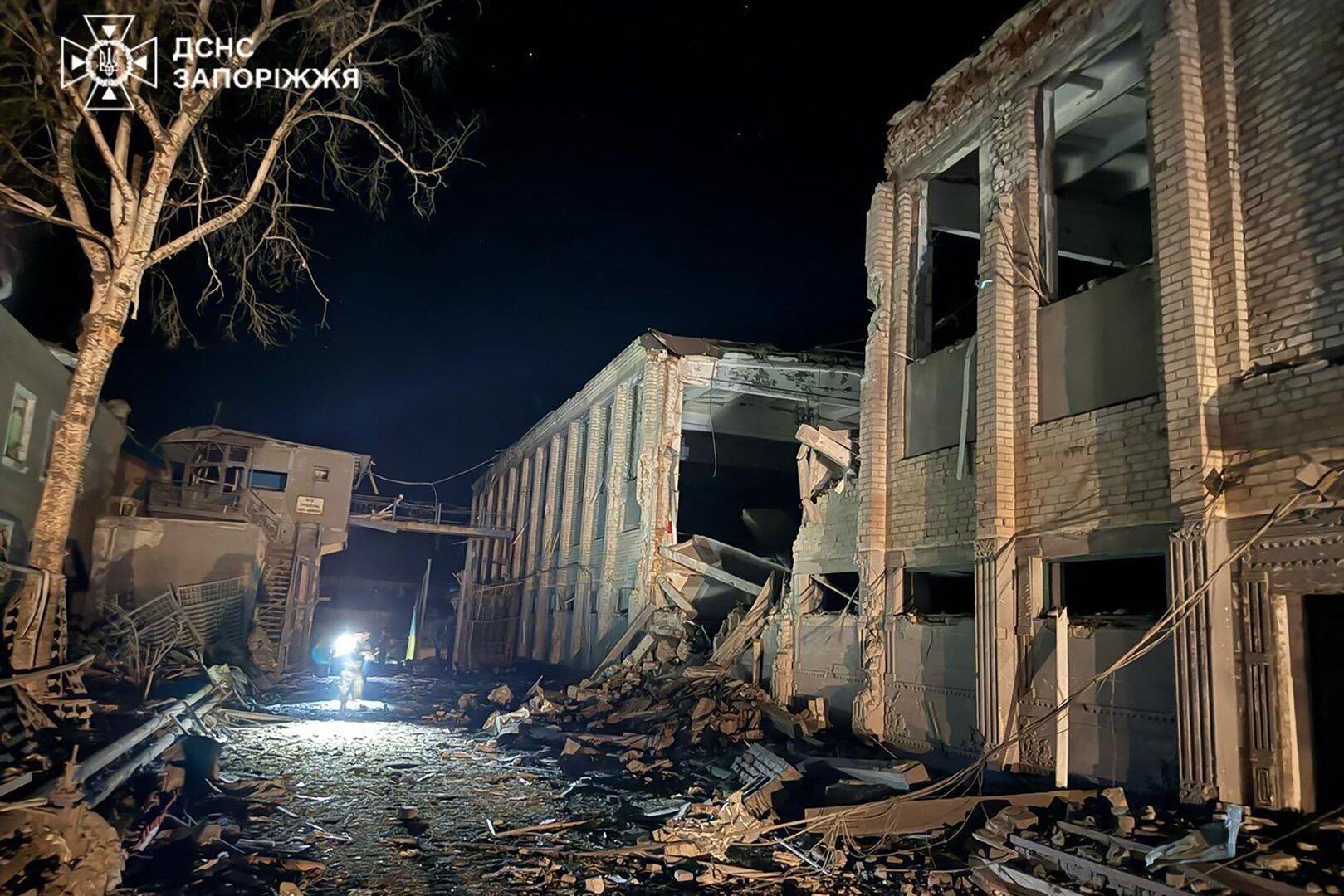 Russland bombardiert Gefängnis in der Ukraine: Mehrere Tote