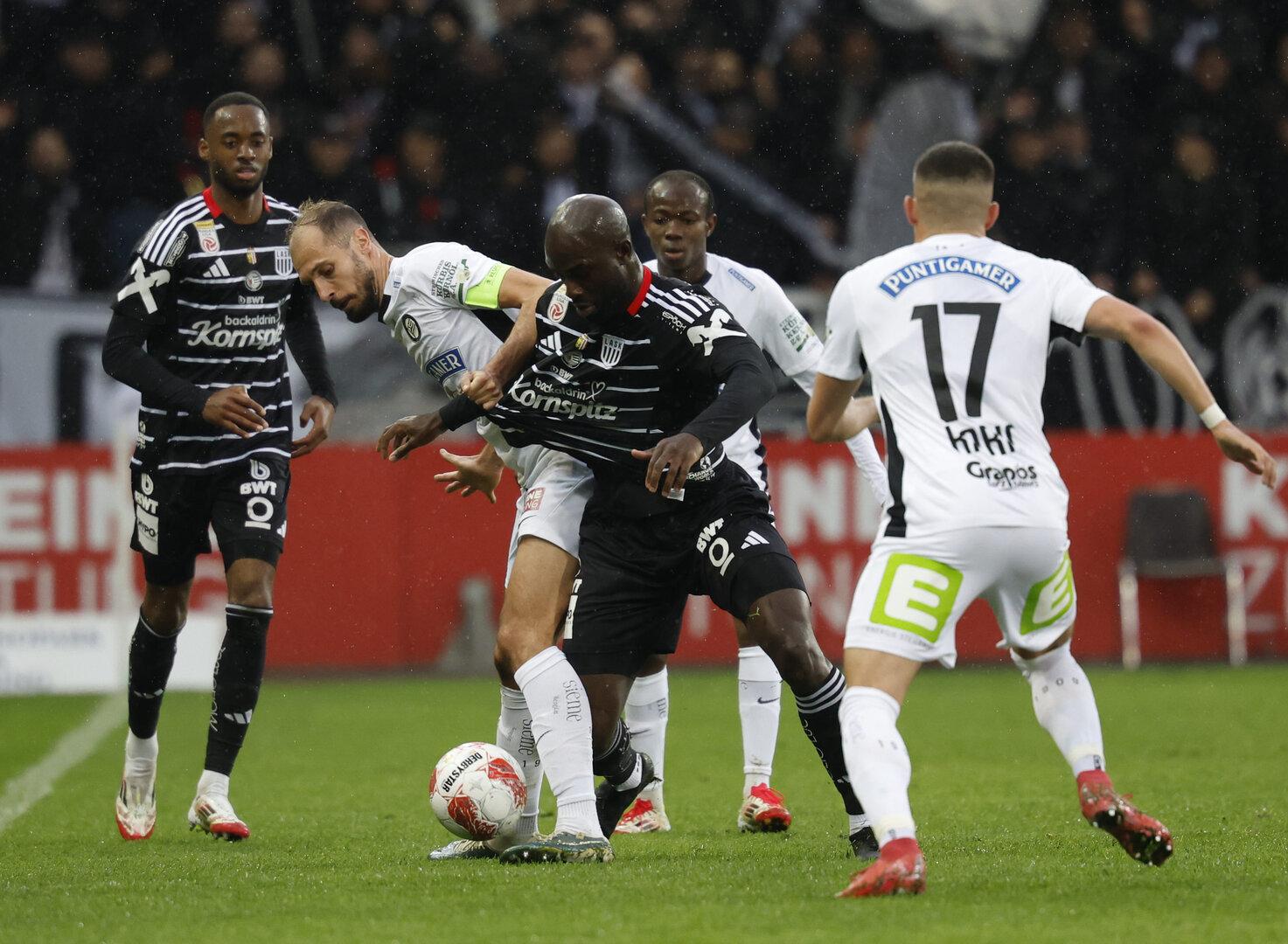 Legionäre und Trainerwechsel in der Bundesliga: Bitte umdenken!