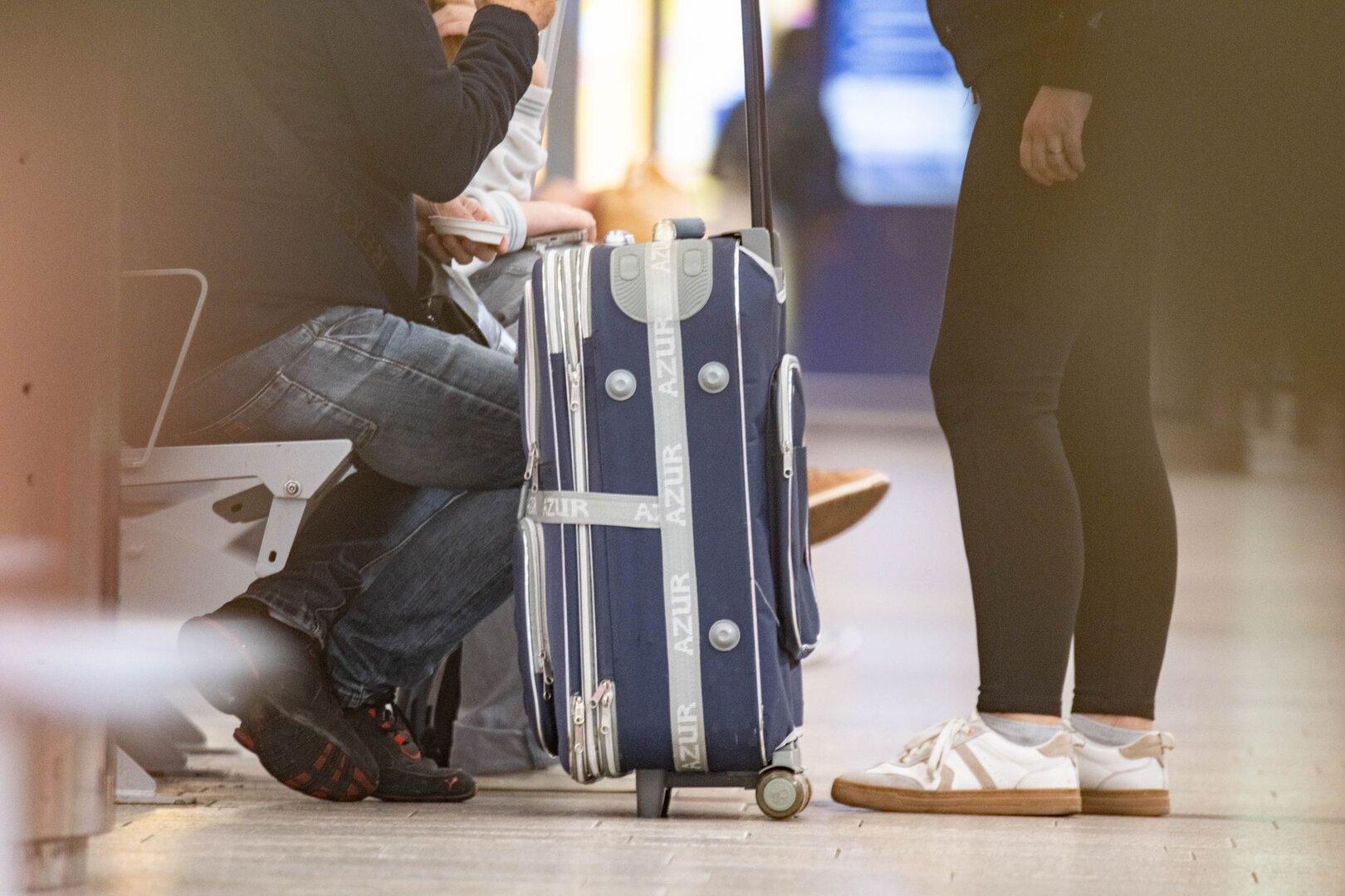 Brandanschlag auf Bahnstrecke: Massive Störungen nach Sabotage