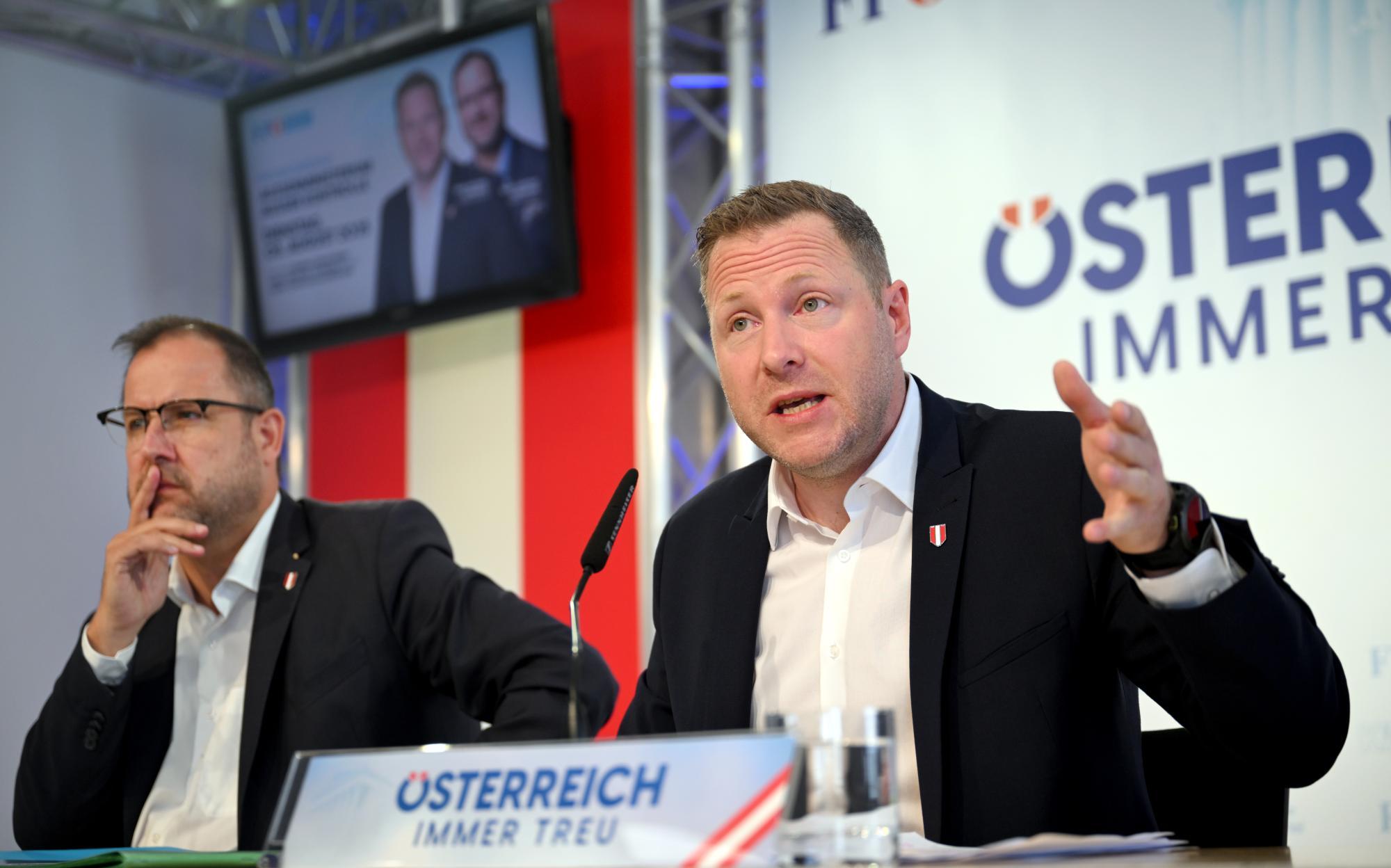 FPÖ v aferi z blogom avstrijskega veleposlanika vidi varnostni škandal in zahteva odgovore