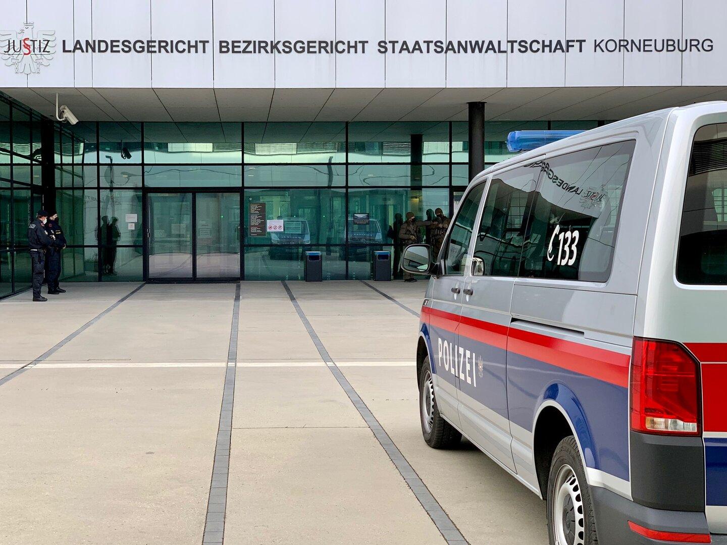 Petnajstletnik v Korneuburgu odgovarjal zaradi propagande Islamske države