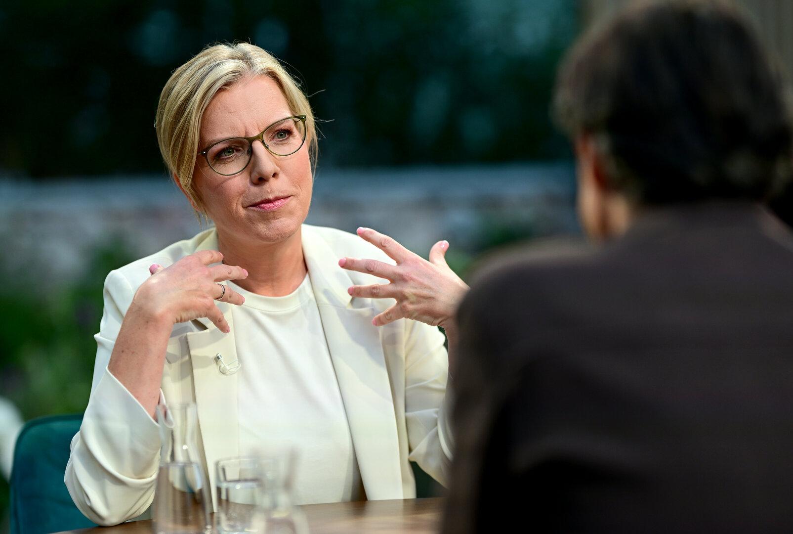 Leonore Gewessler v ORF-ovih poletnih pogovorih o izgubi moči in novi vlogi