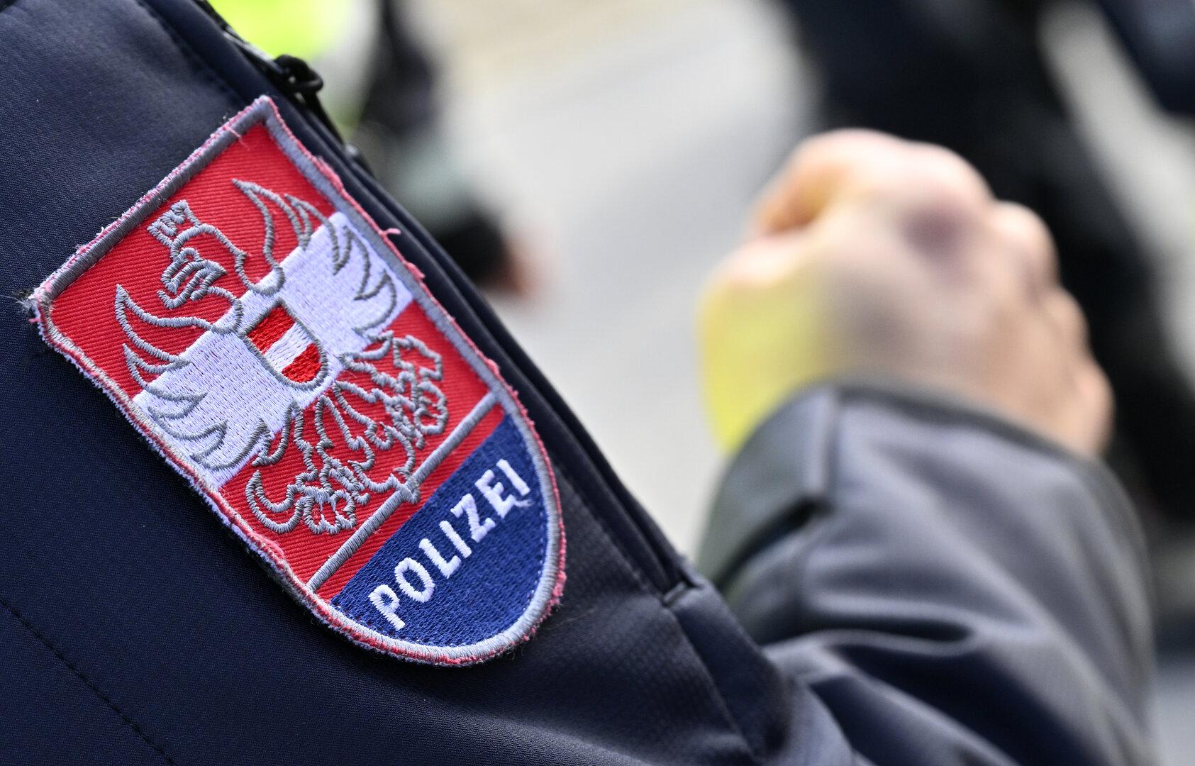 Na Dunaju moški z nožem napadel mimoidoče na železniški postaji Westbahnhof