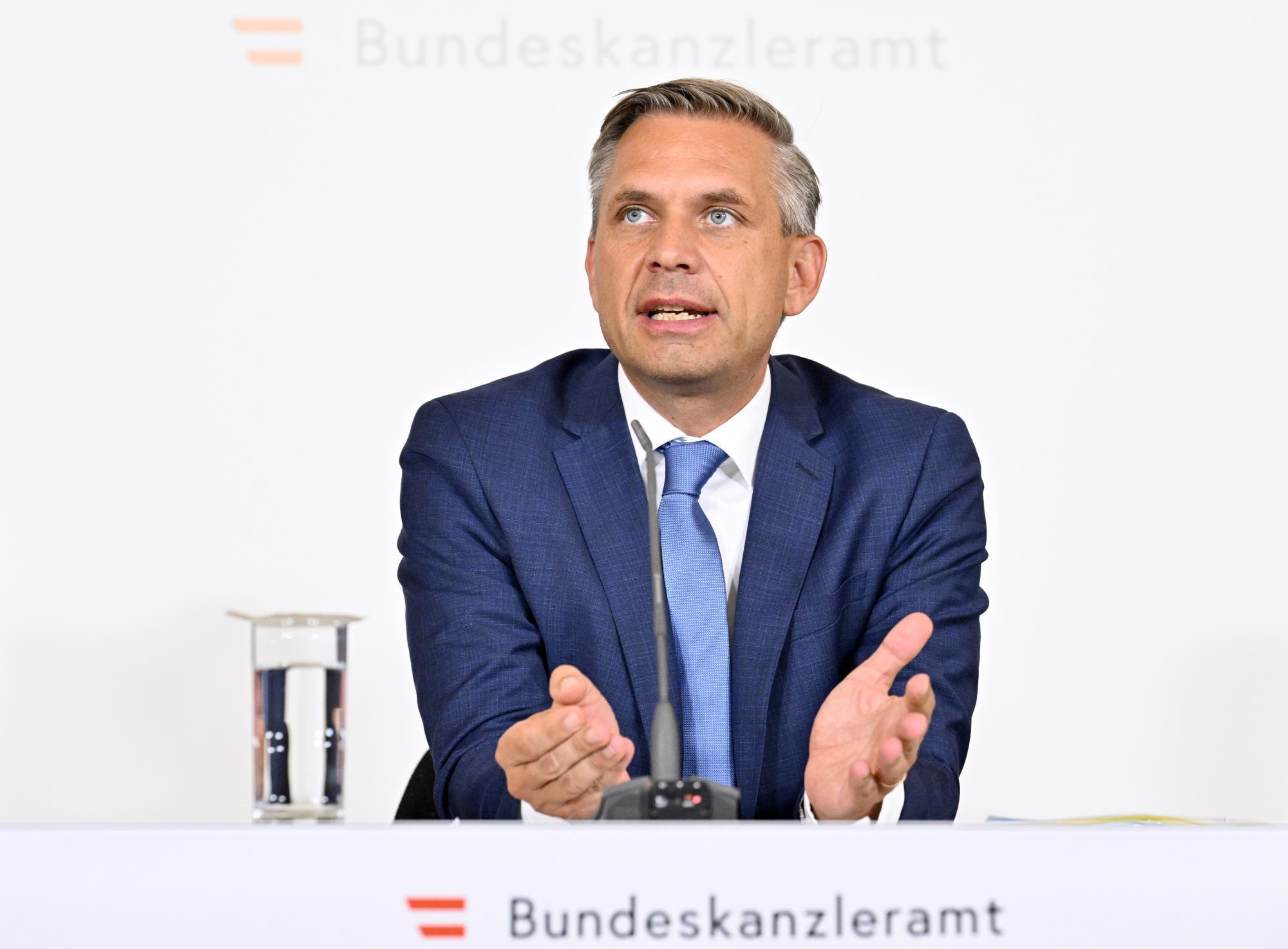 Erhöhter Freibetrag für Überstundenzuschläge läuft aus: Debatte in der Koalition