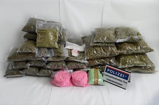 V Tirolski aretirali 40 oseb zaradi trgovine z drogami