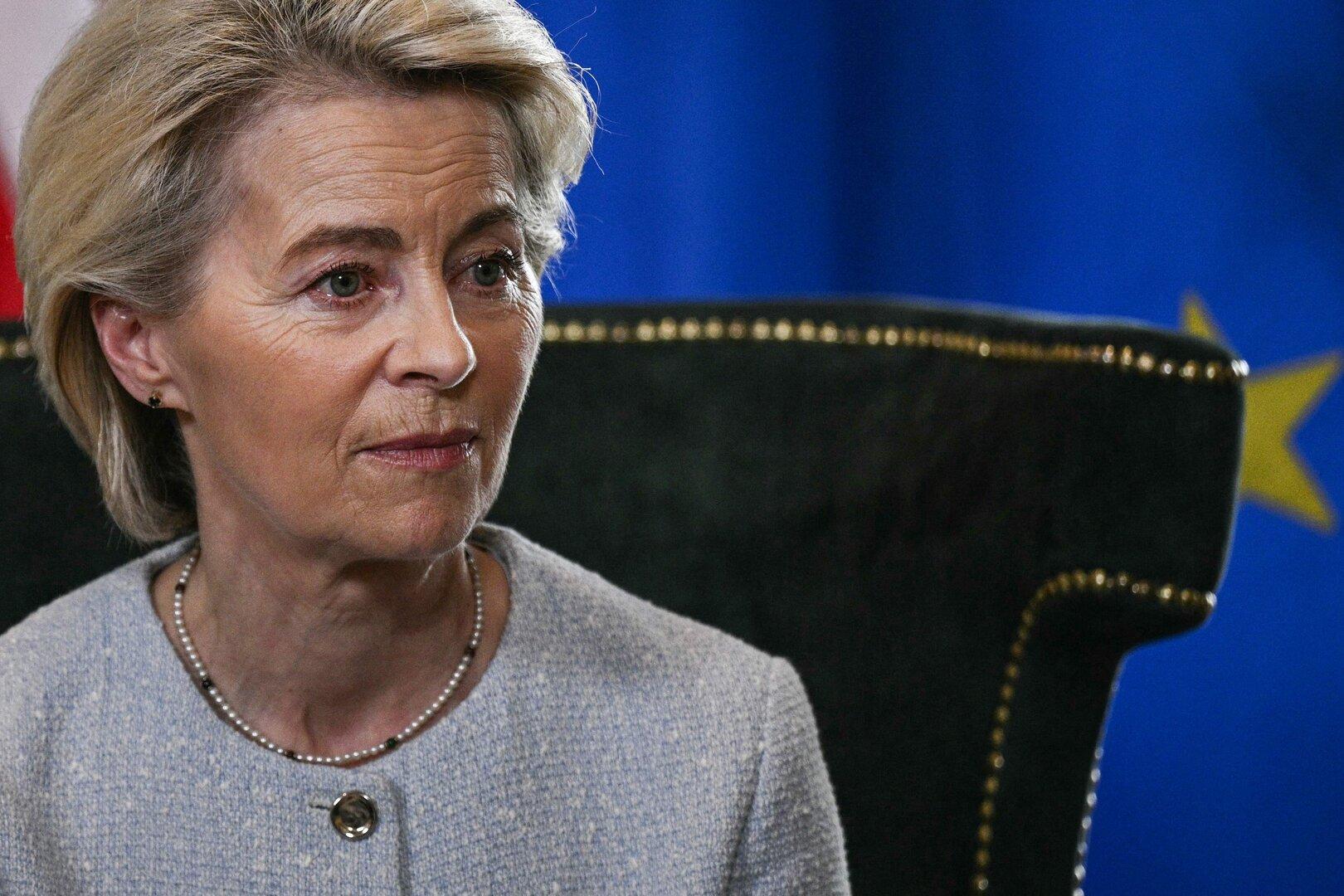 „Stabilität statt Eskalation“: Von der Leyen verteidigt Zoll-Deal mit Trump