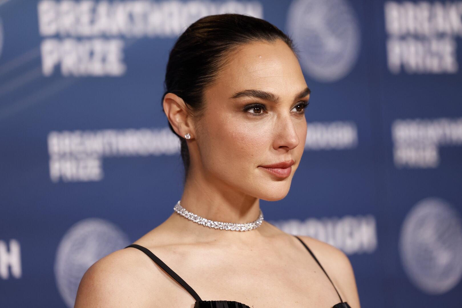 Gaza-Kontroverse in Venedig: Gerard Butler und Gal Gadot sagen Lido ab