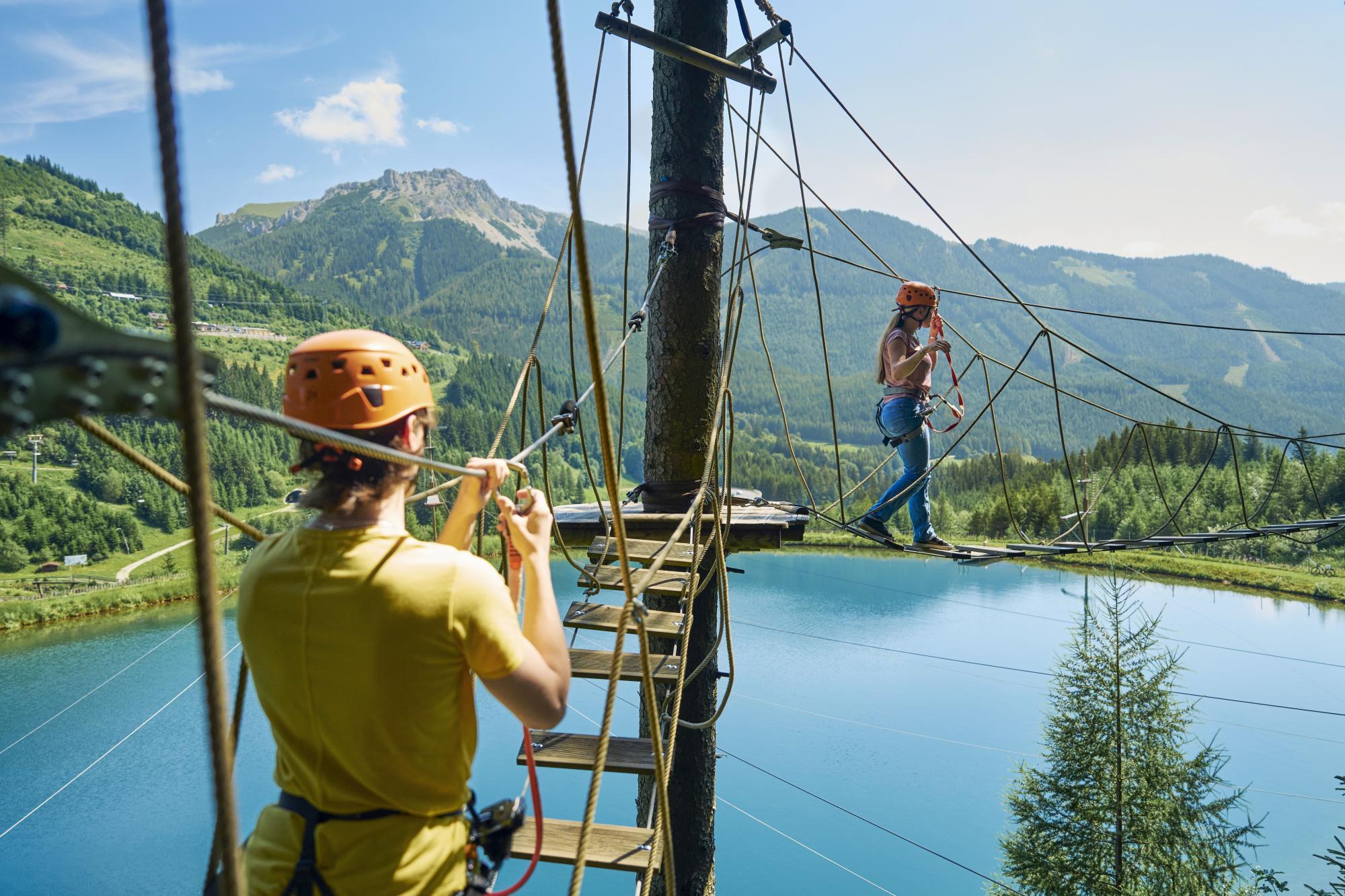 Avstrijski turizem dosegel rekordno število prenočitev v prvi polovici poletne sezone 2025