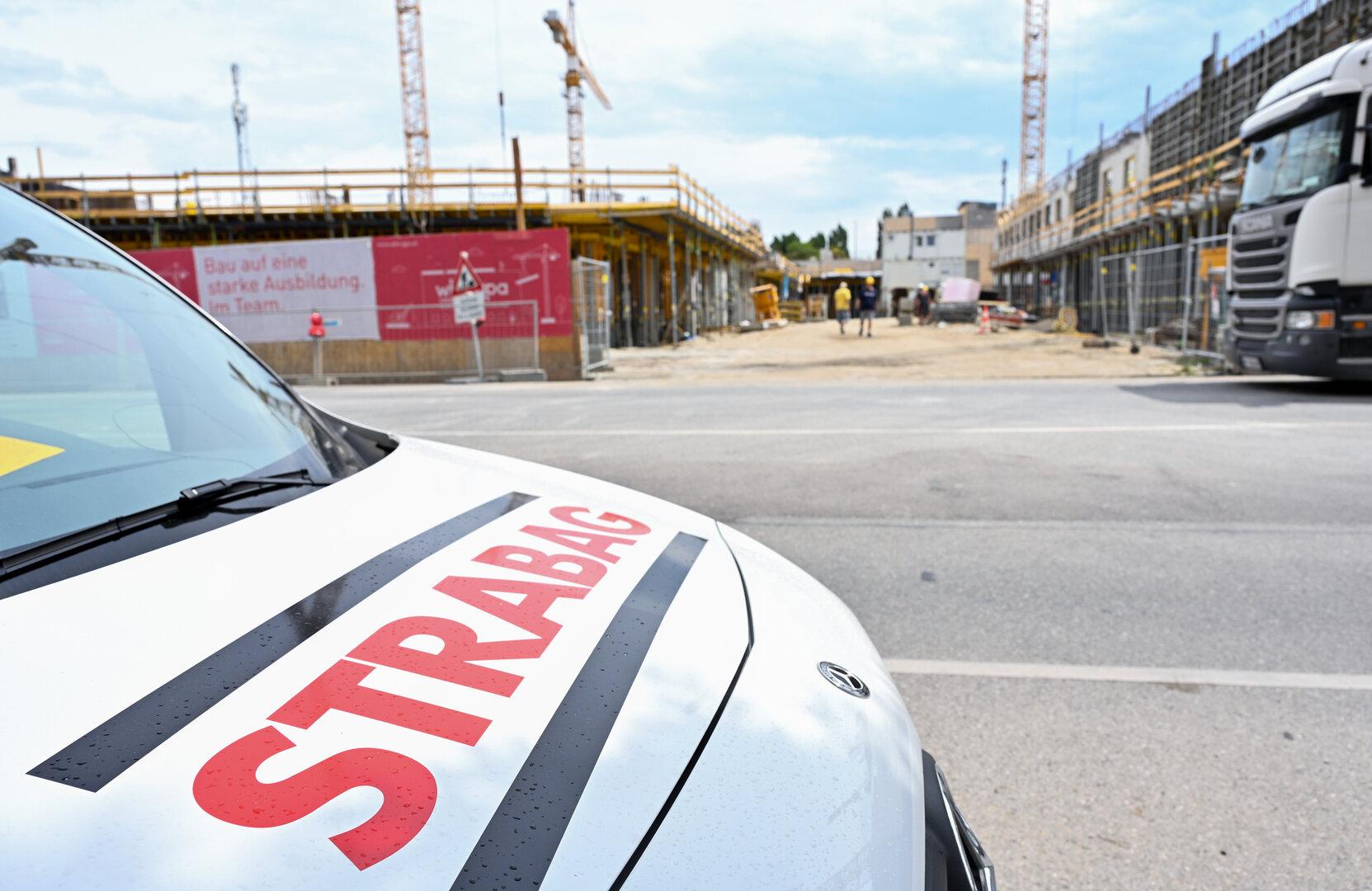 Rast na avtomobilskem trgu in dobiček Pierer Mobility ob padcu prihodkov, EVN z zmanjšanim dobičkom