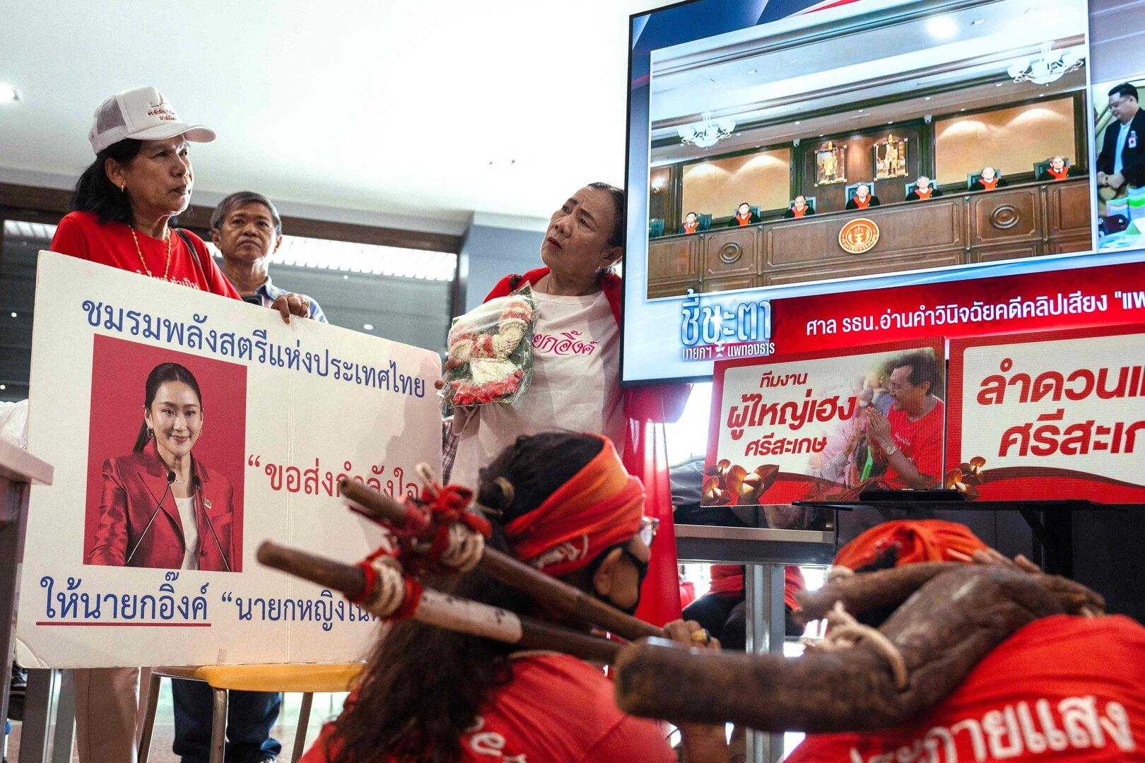 Gerichtsurteil: Thailands Regierungschefin muss nach nur einem Jahr gehen